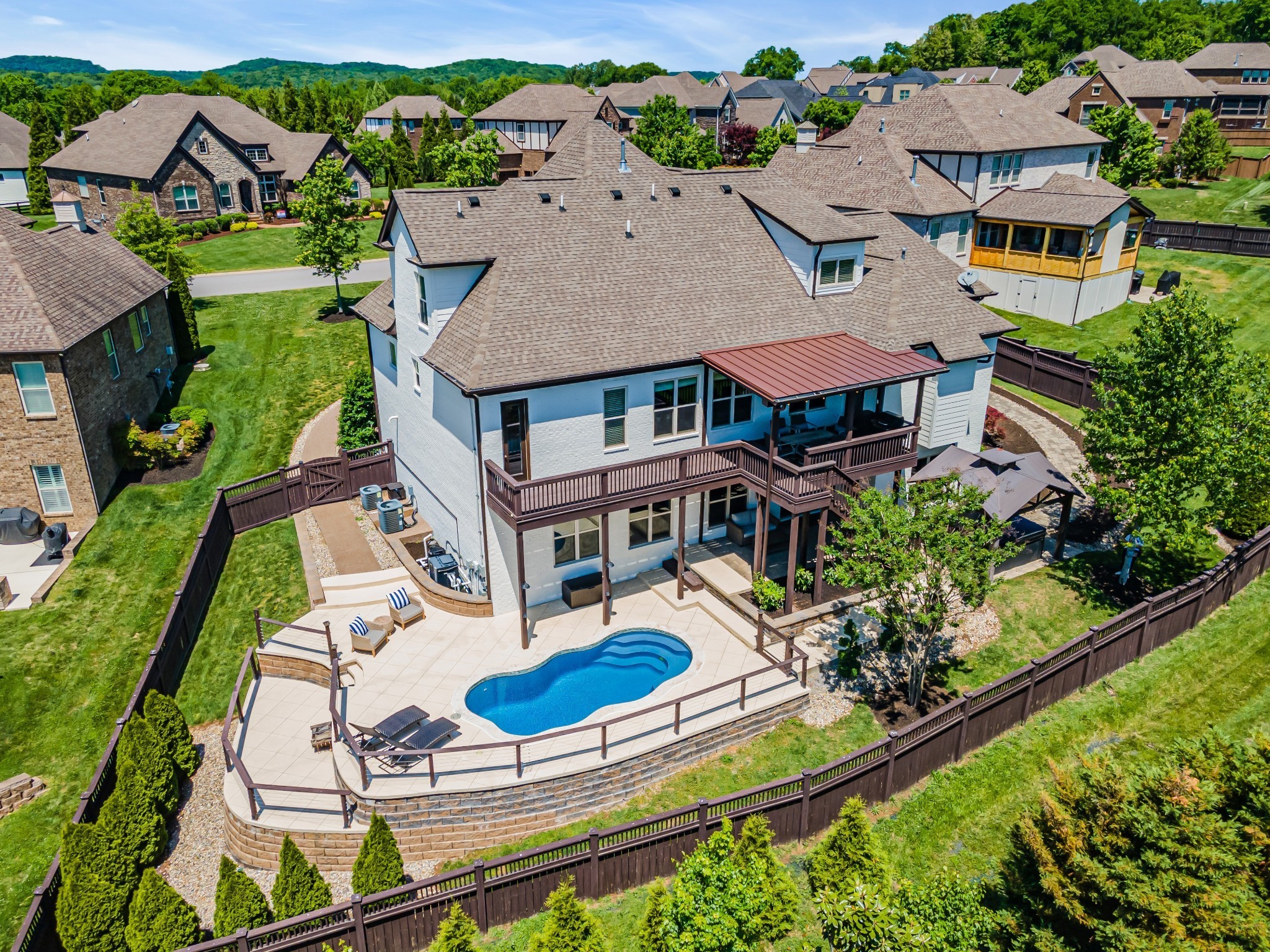 318 Crescent Moon Cir