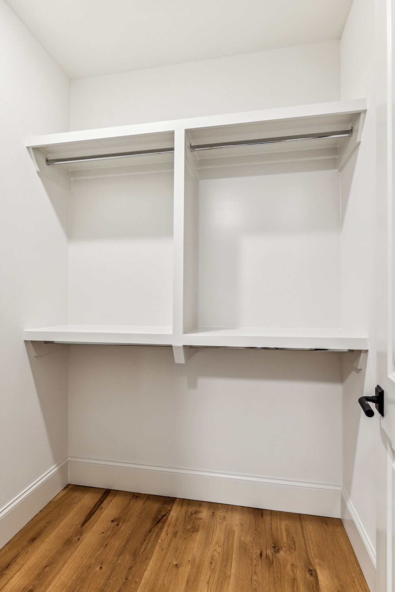 8121 Boiling Springs Pl