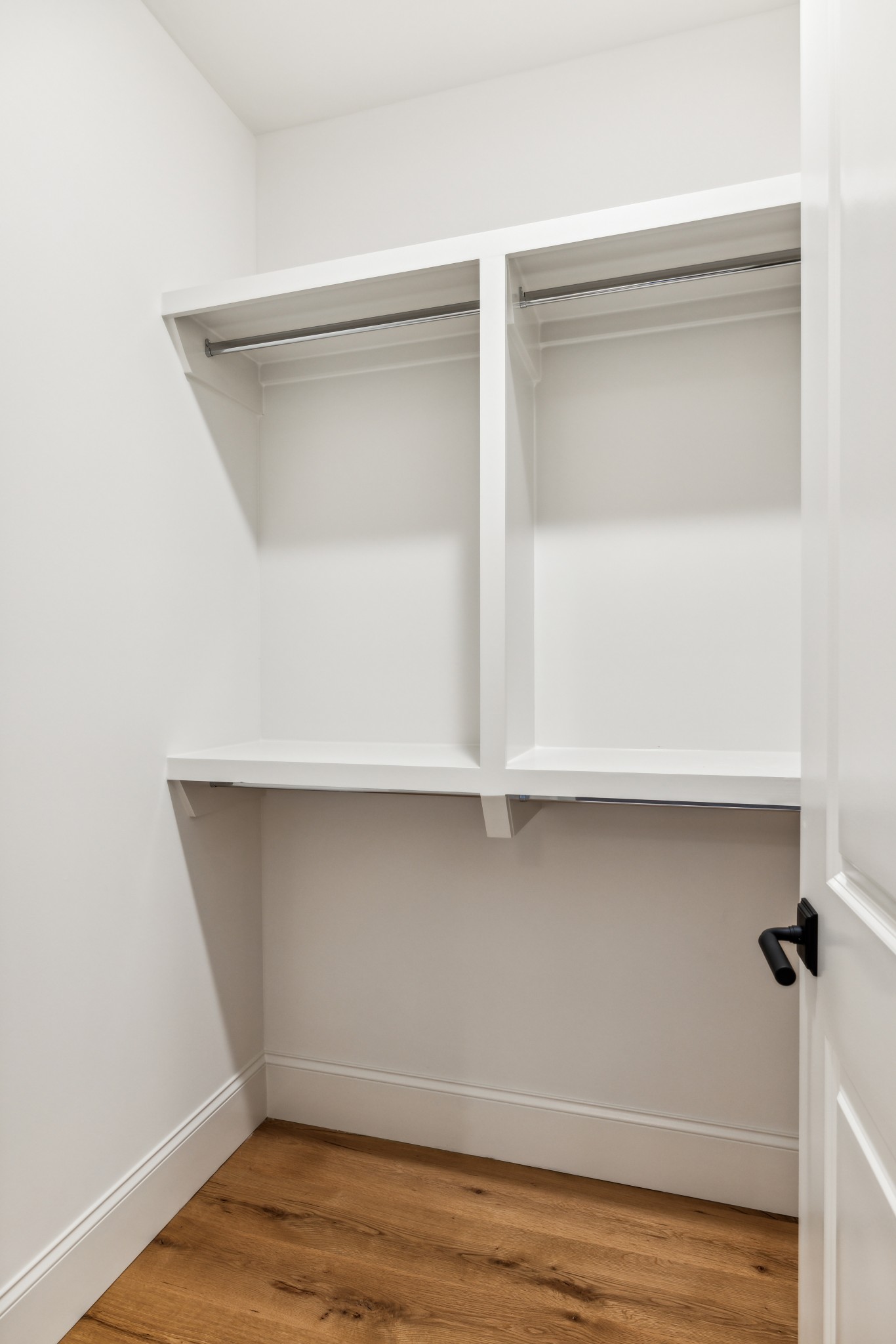 8121 Boiling Springs Pl