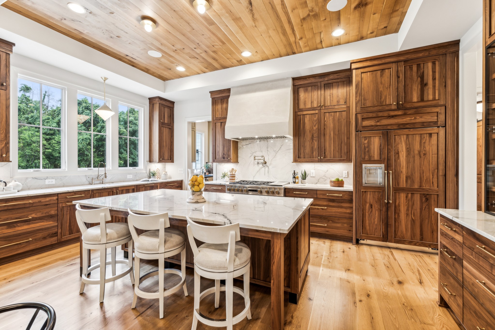 8121 Boiling Springs Pl