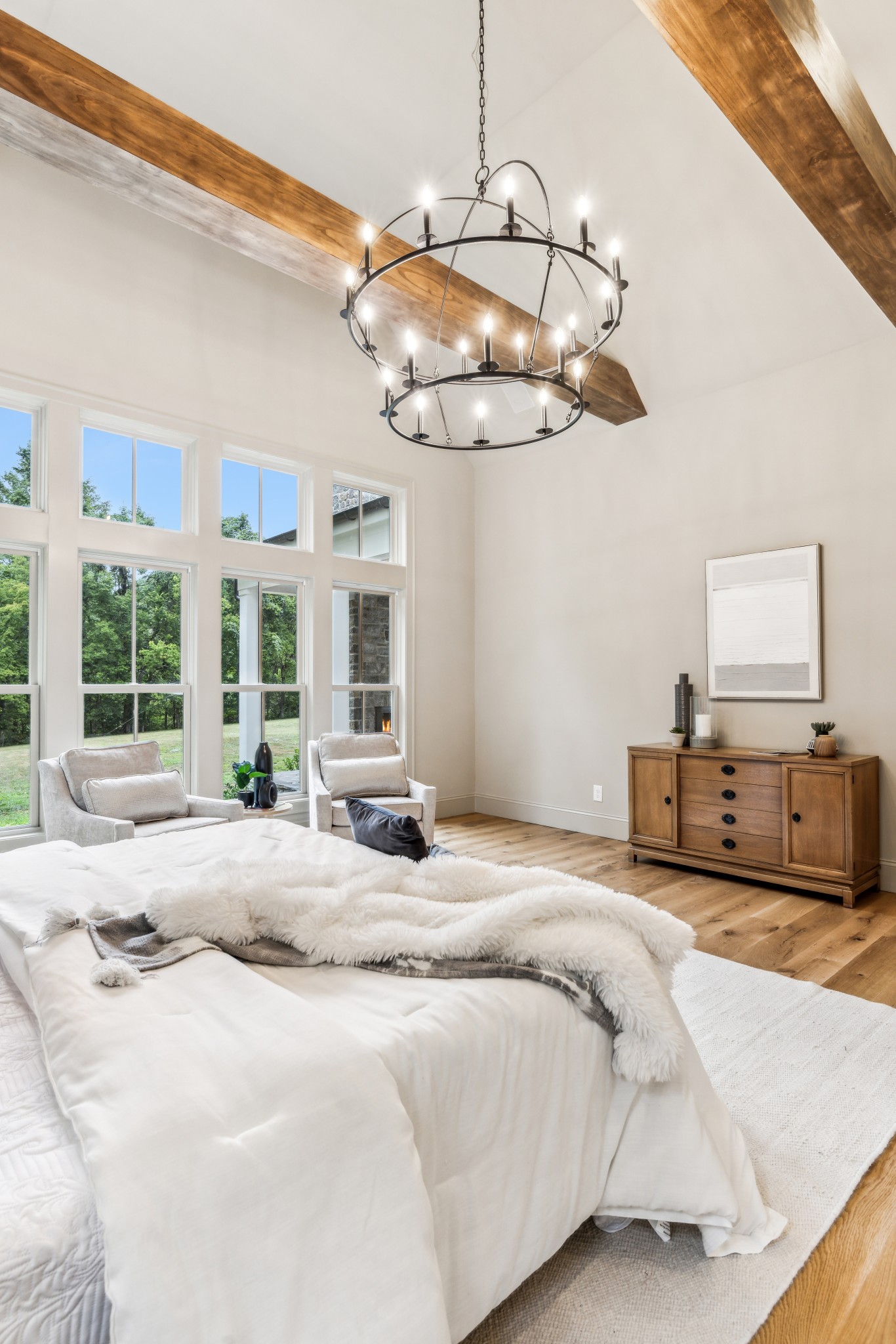 8121 Boiling Springs Pl