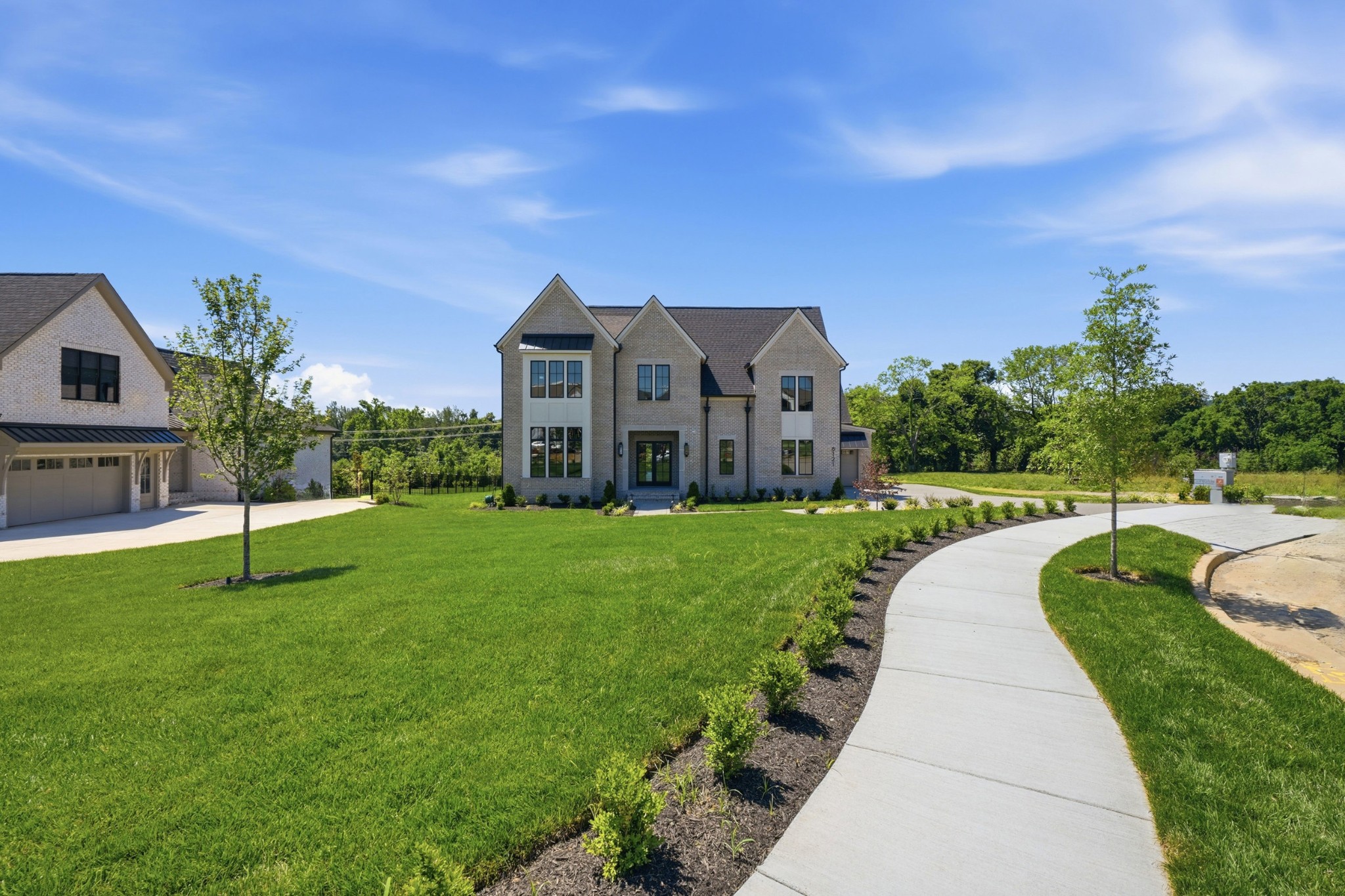 8121 Boiling Springs Pl
