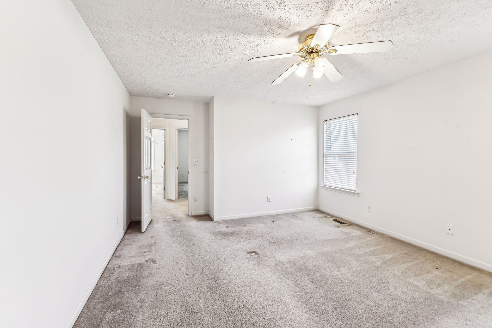 2311 Forrest Fields Dr