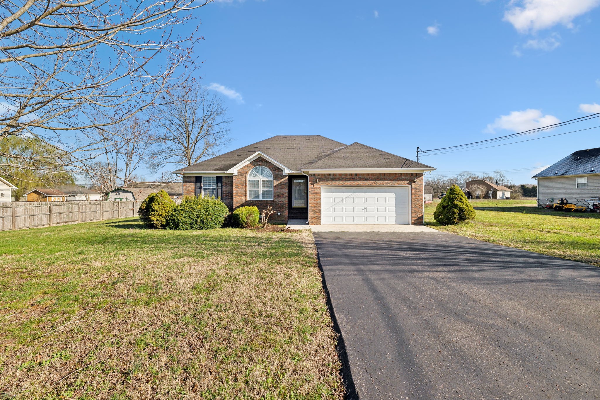 2311 Forrest Fields Dr