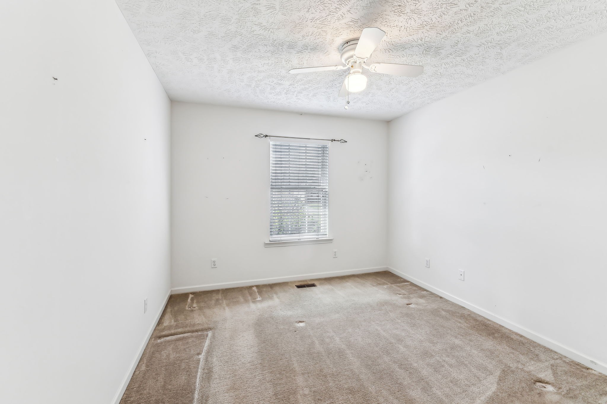 2311 Forrest Fields Dr