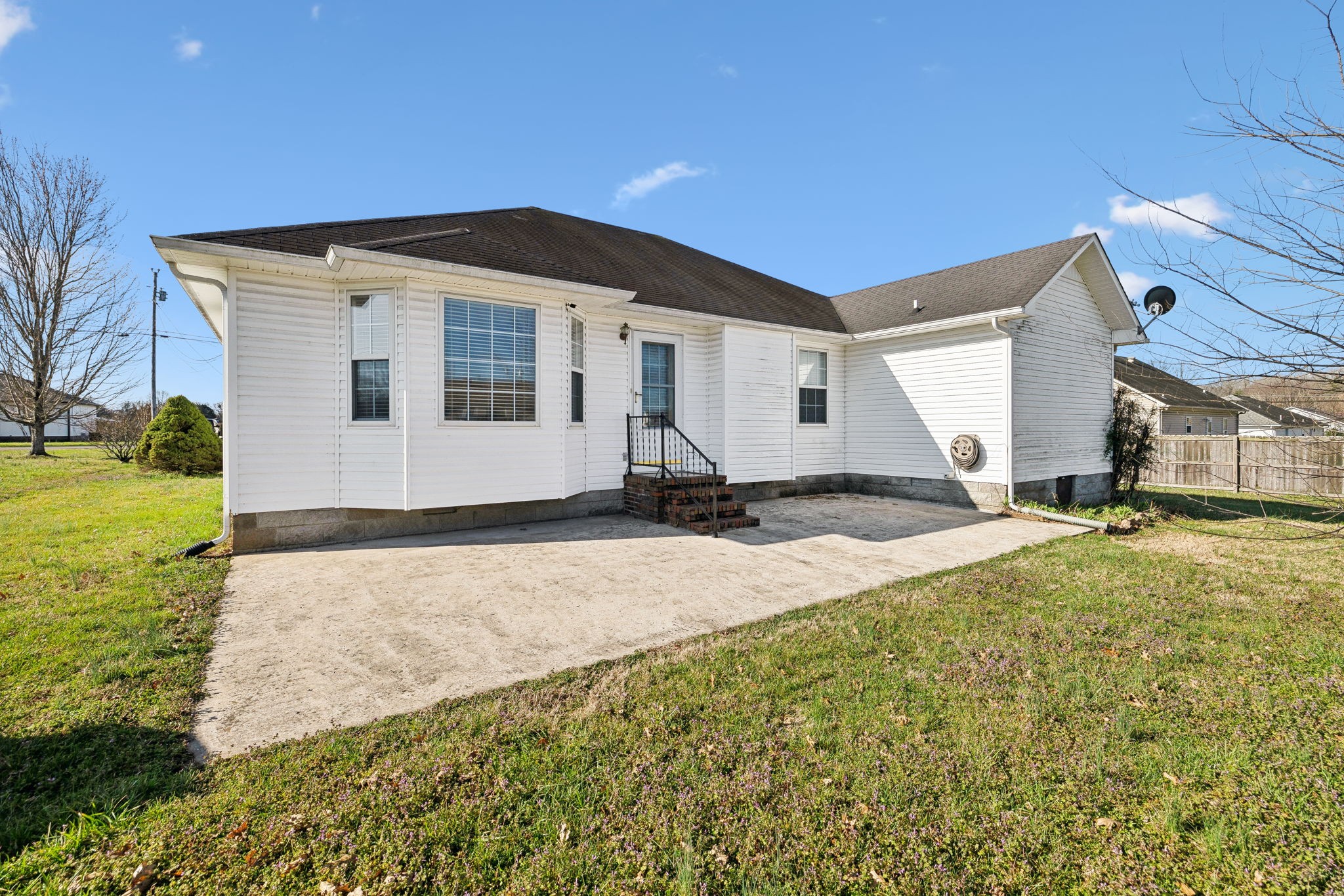 2311 Forrest Fields Dr