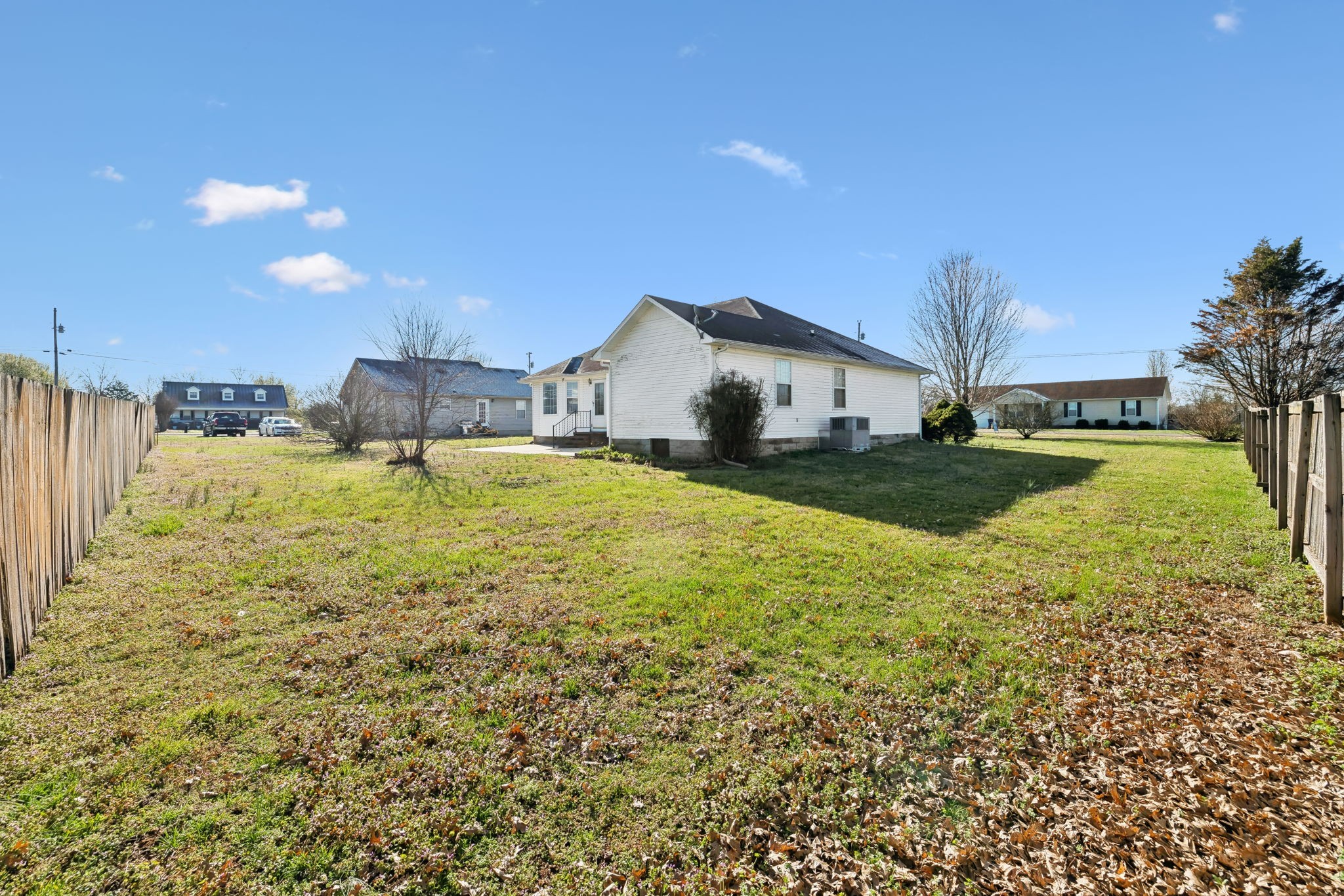 2311 Forrest Fields Dr