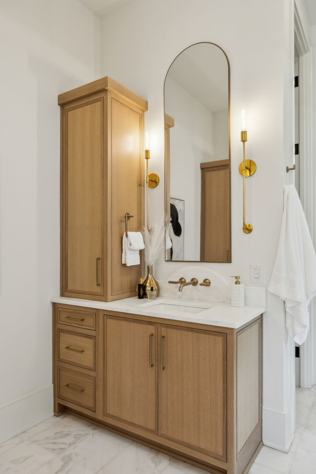 8104 Turning Point Dr