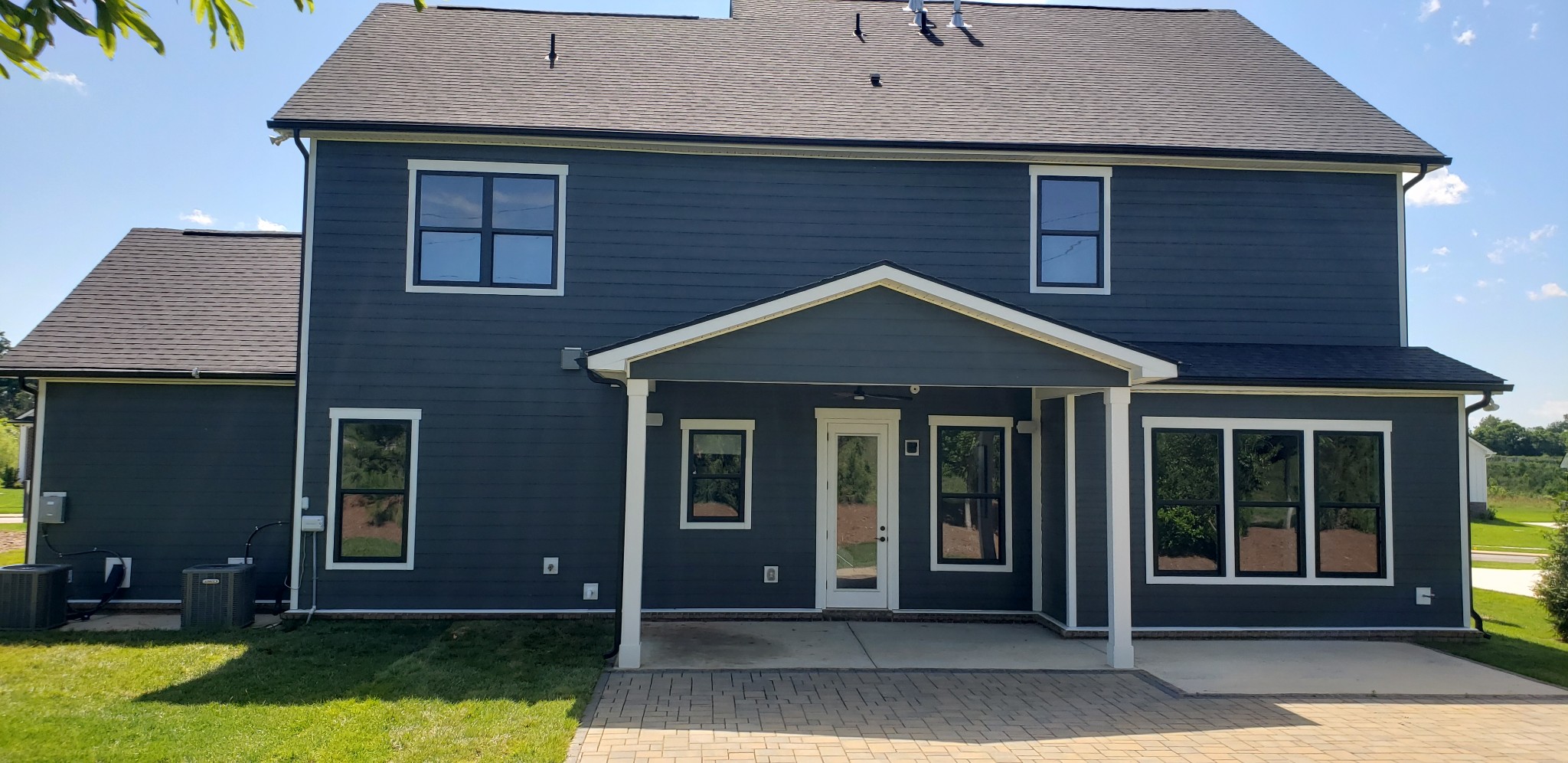 7293 Fiddlers Glen Dr