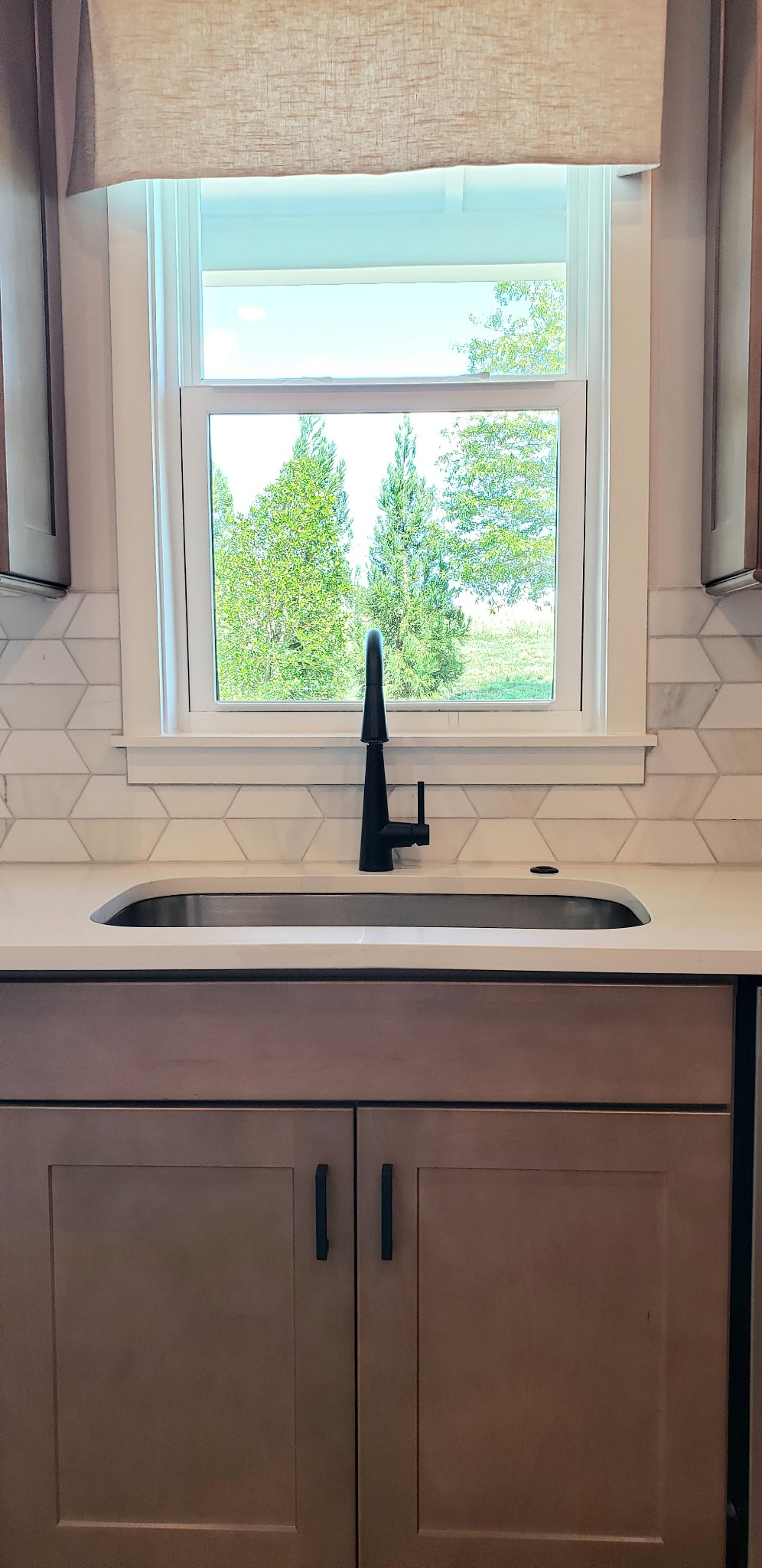 7293 Fiddlers Glen Dr