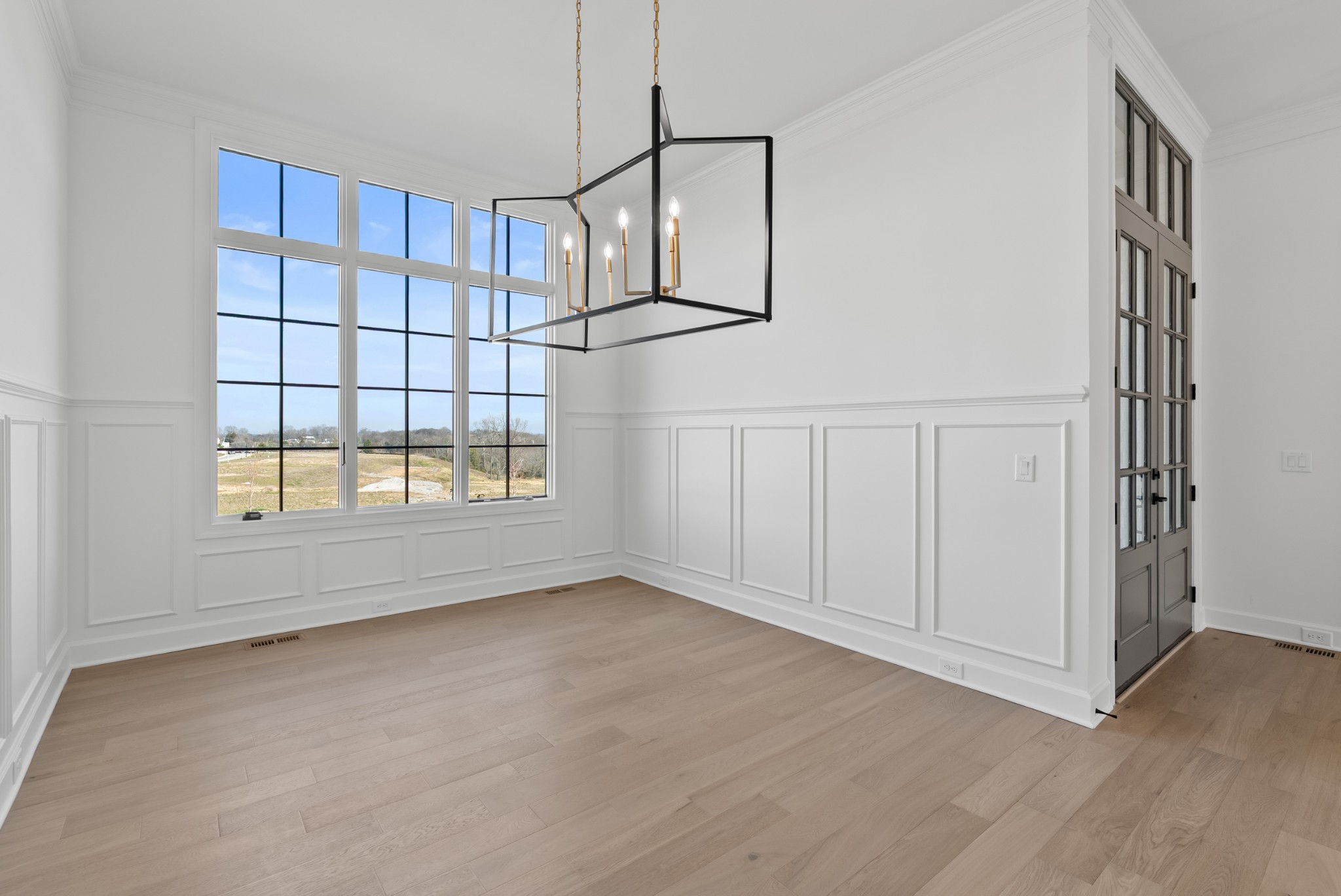 9902 Amarosa Court