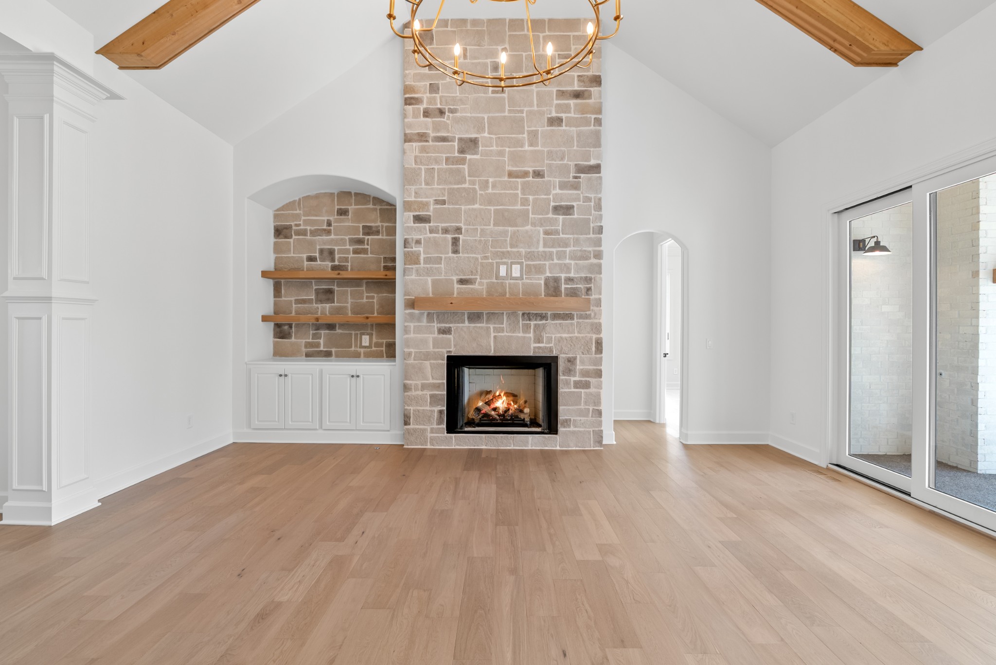 9902 Amarosa Court
