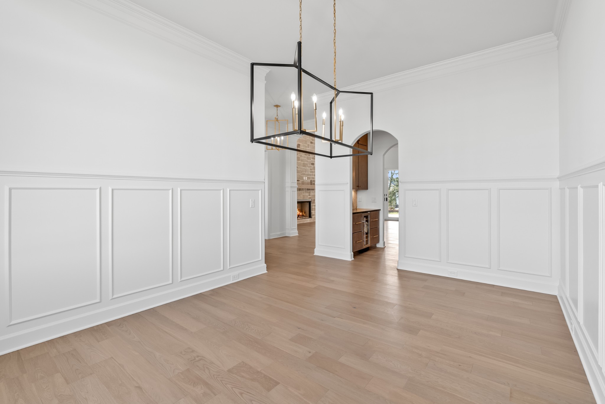 9902 Amarosa Court