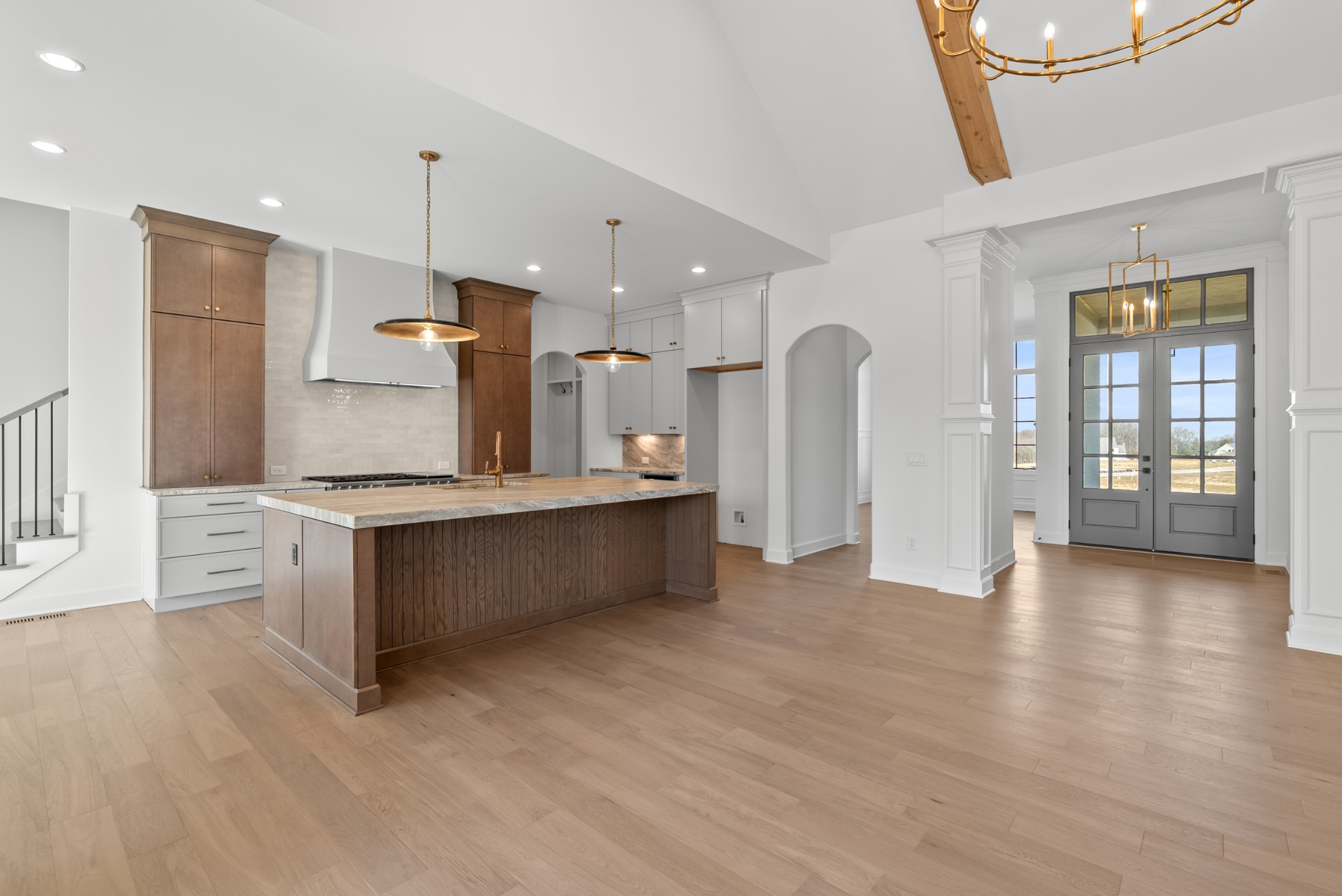 9902 Amarosa Court
