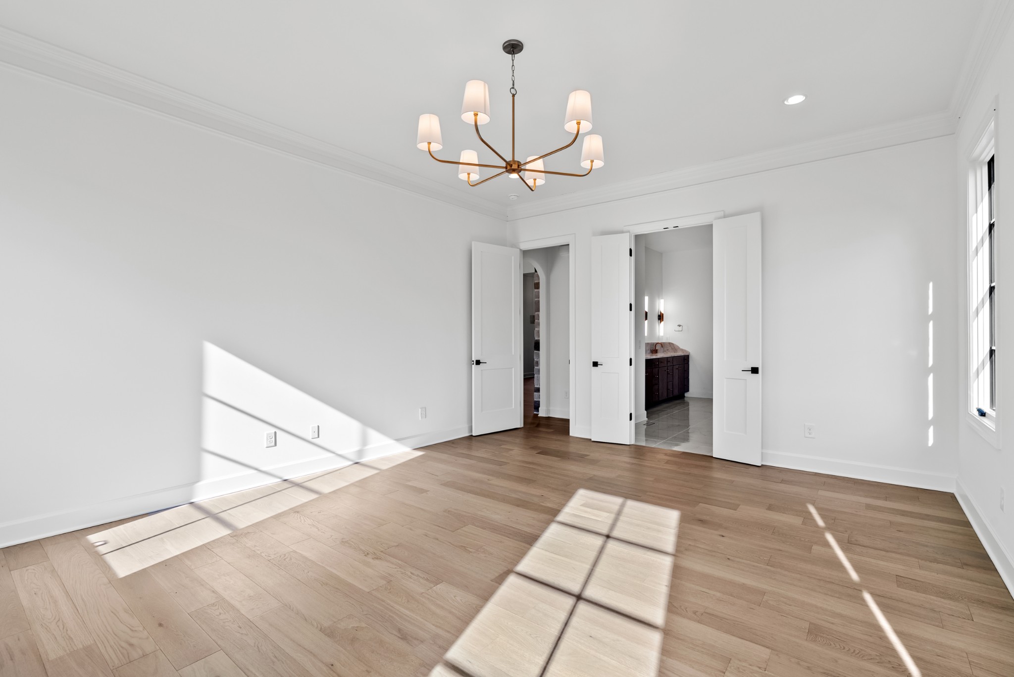 9902 Amarosa Court