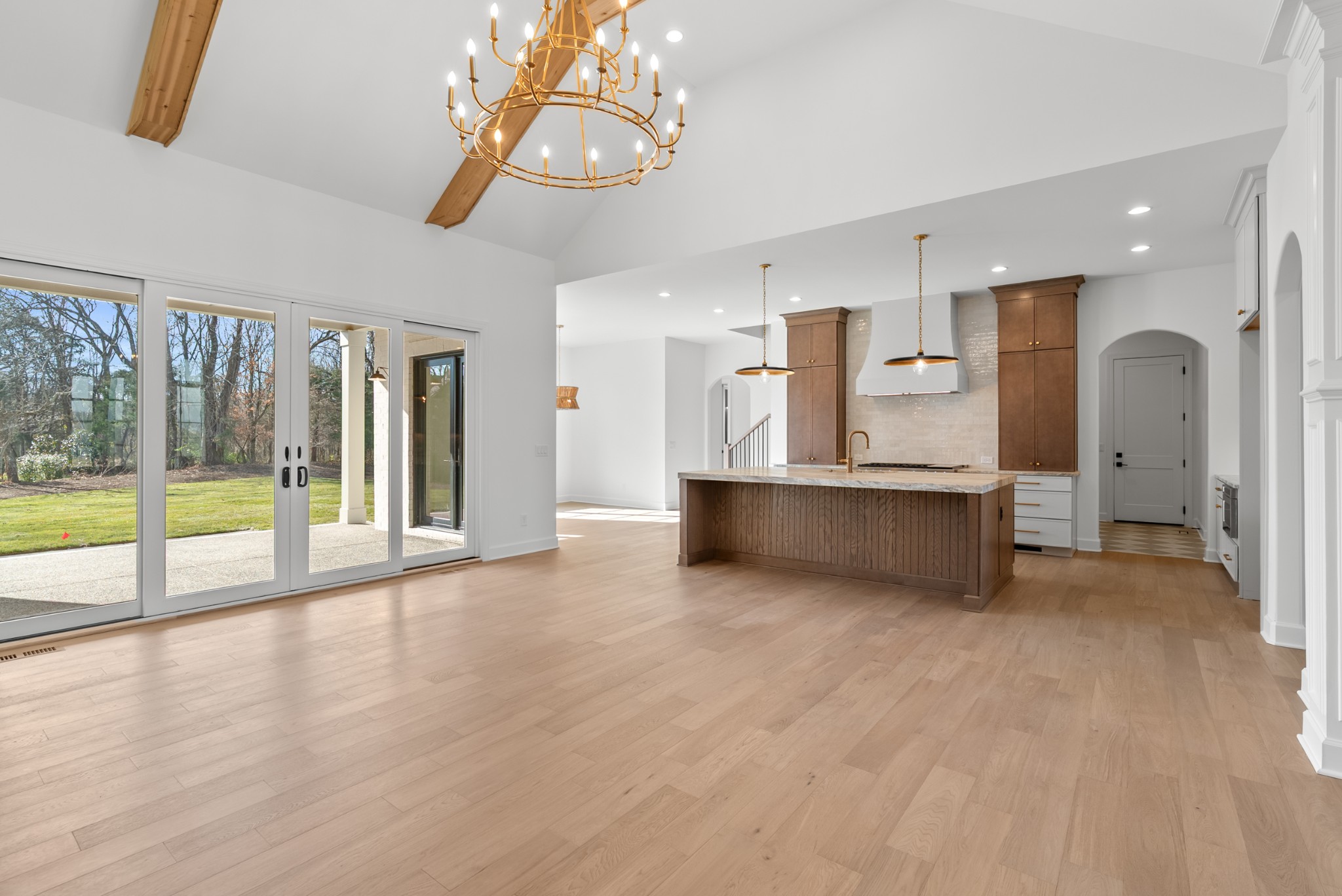 9902 Amarosa Court