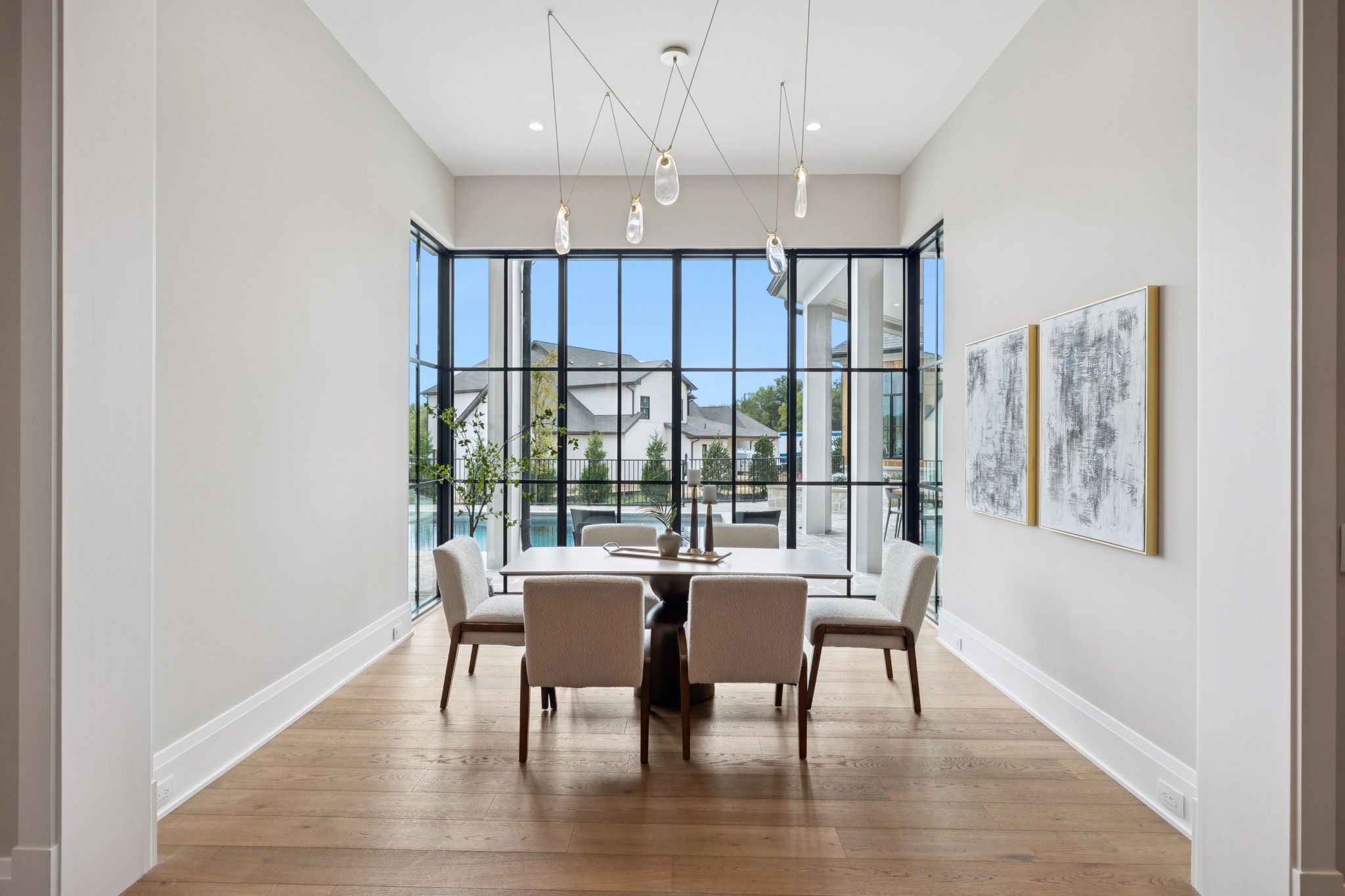 8101 Turning Point Dr