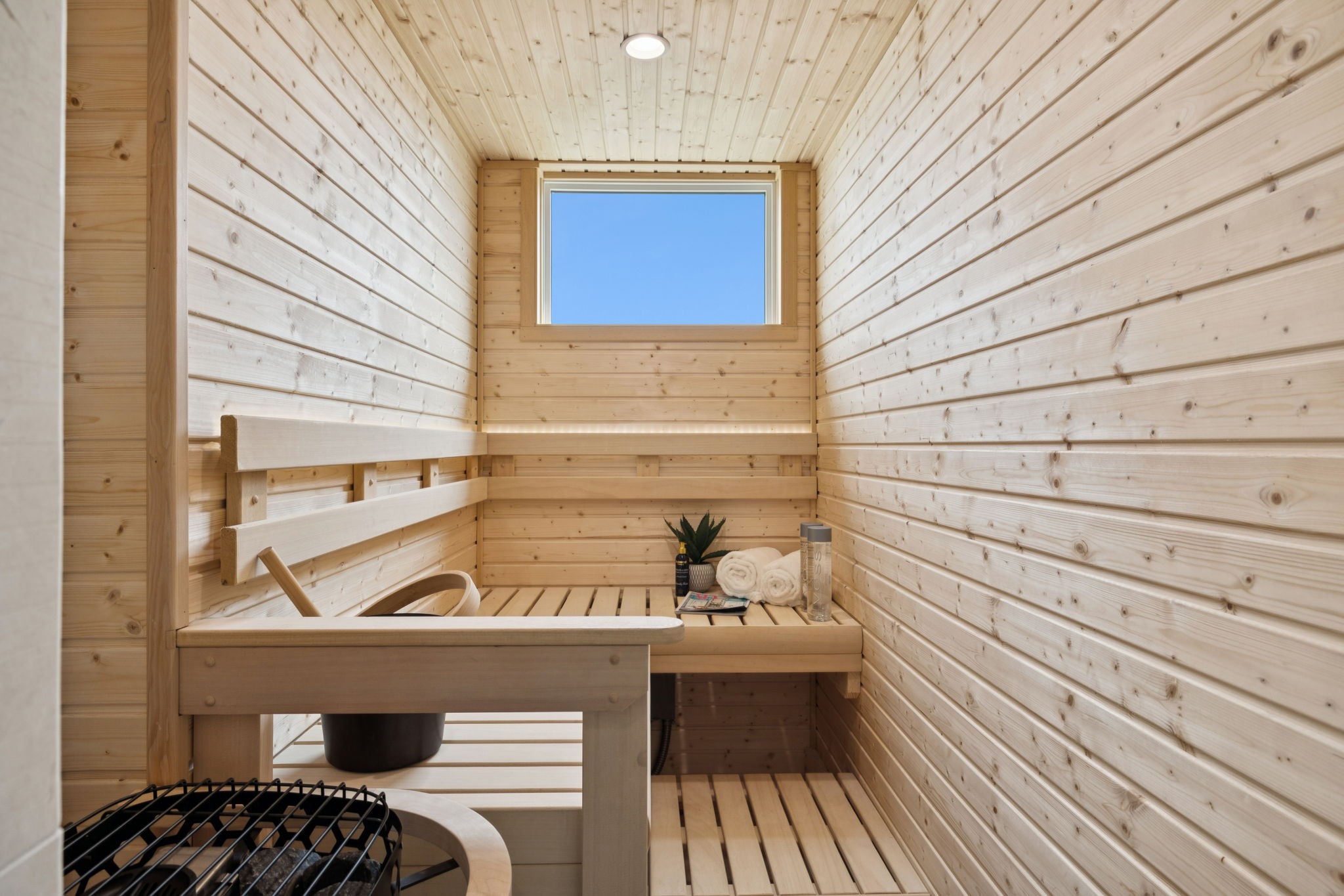 8101 Turning Point Dr