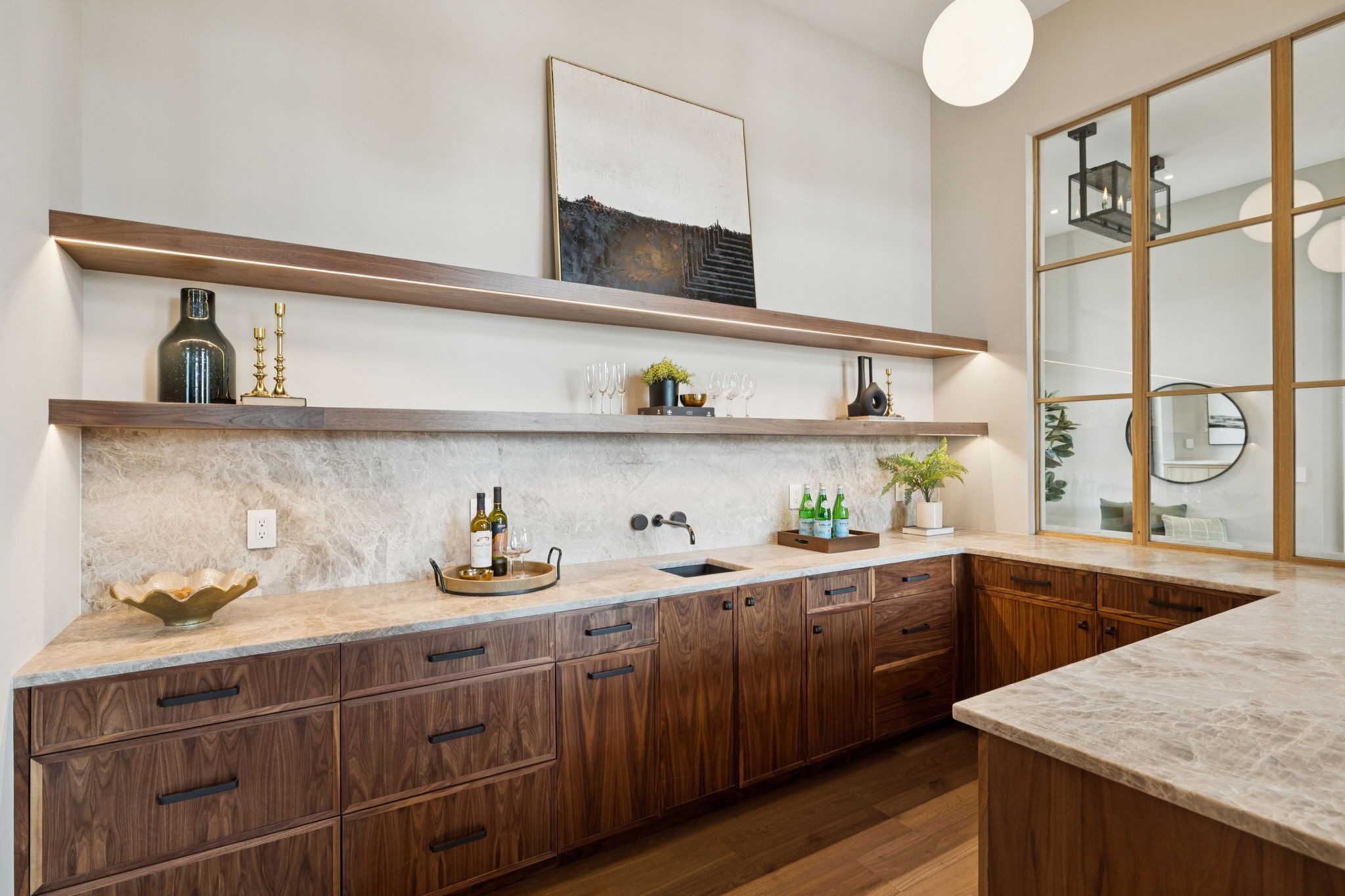 8101 Turning Point Dr