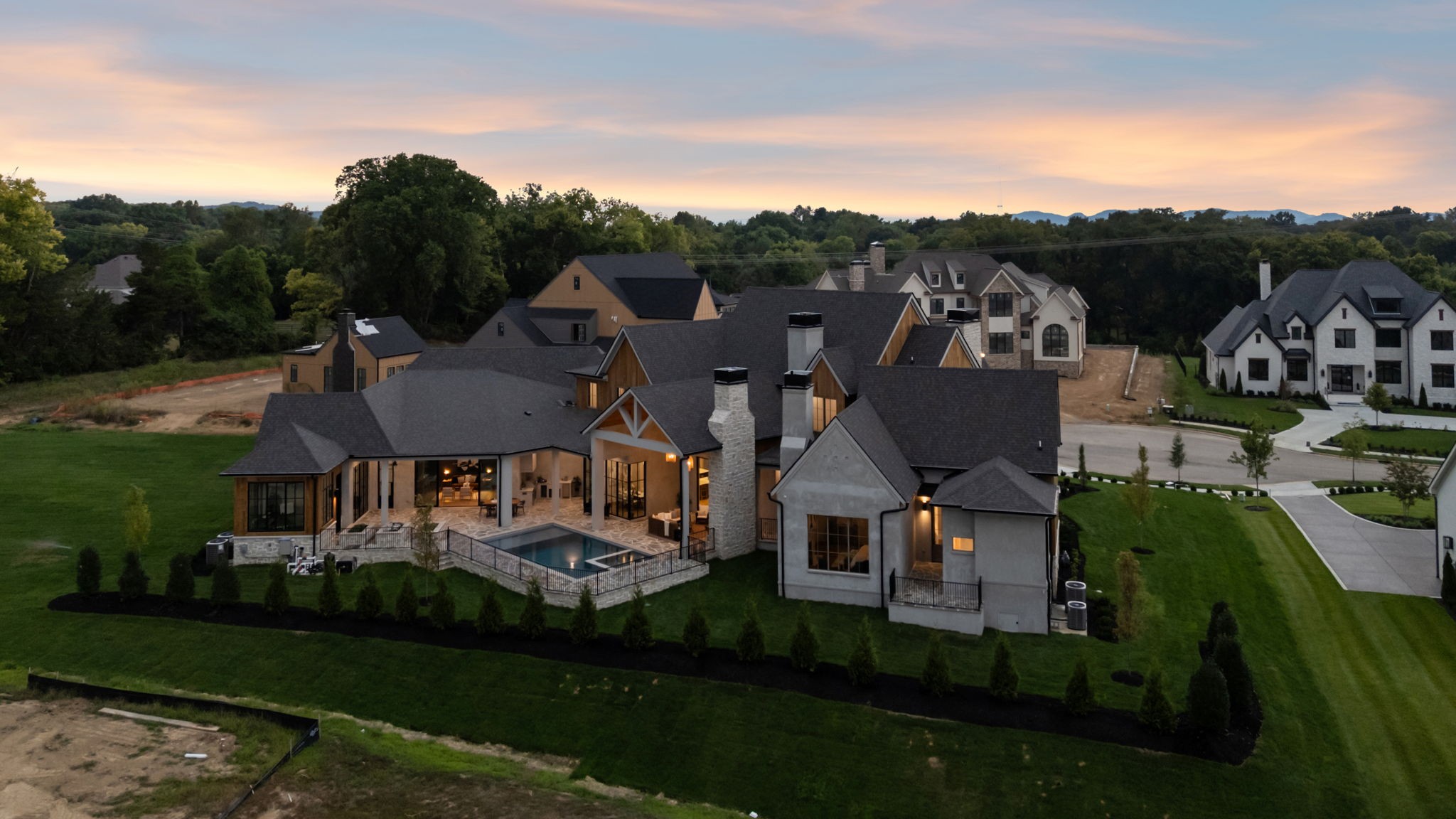 8101 Turning Point Dr