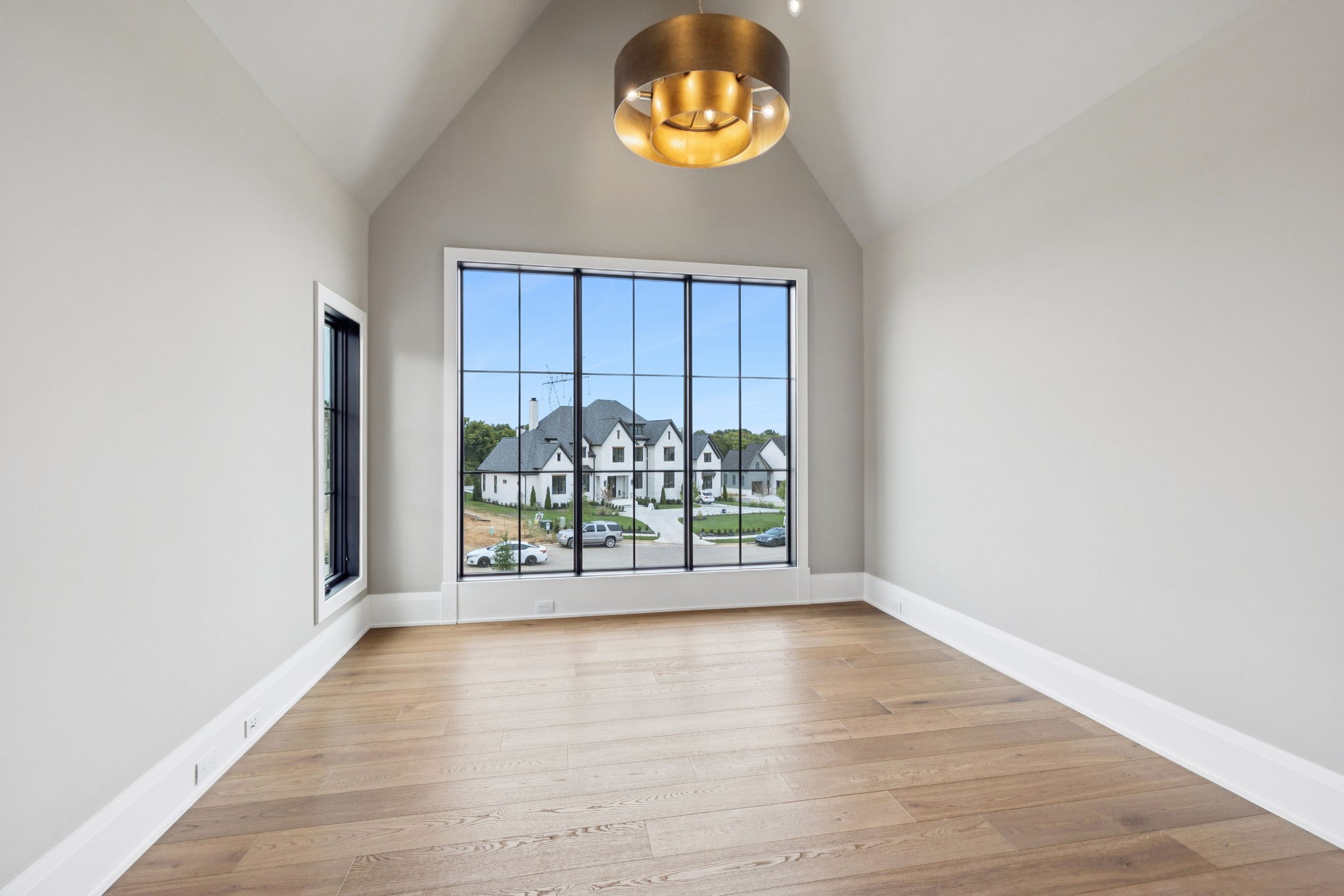 8101 Turning Point Dr