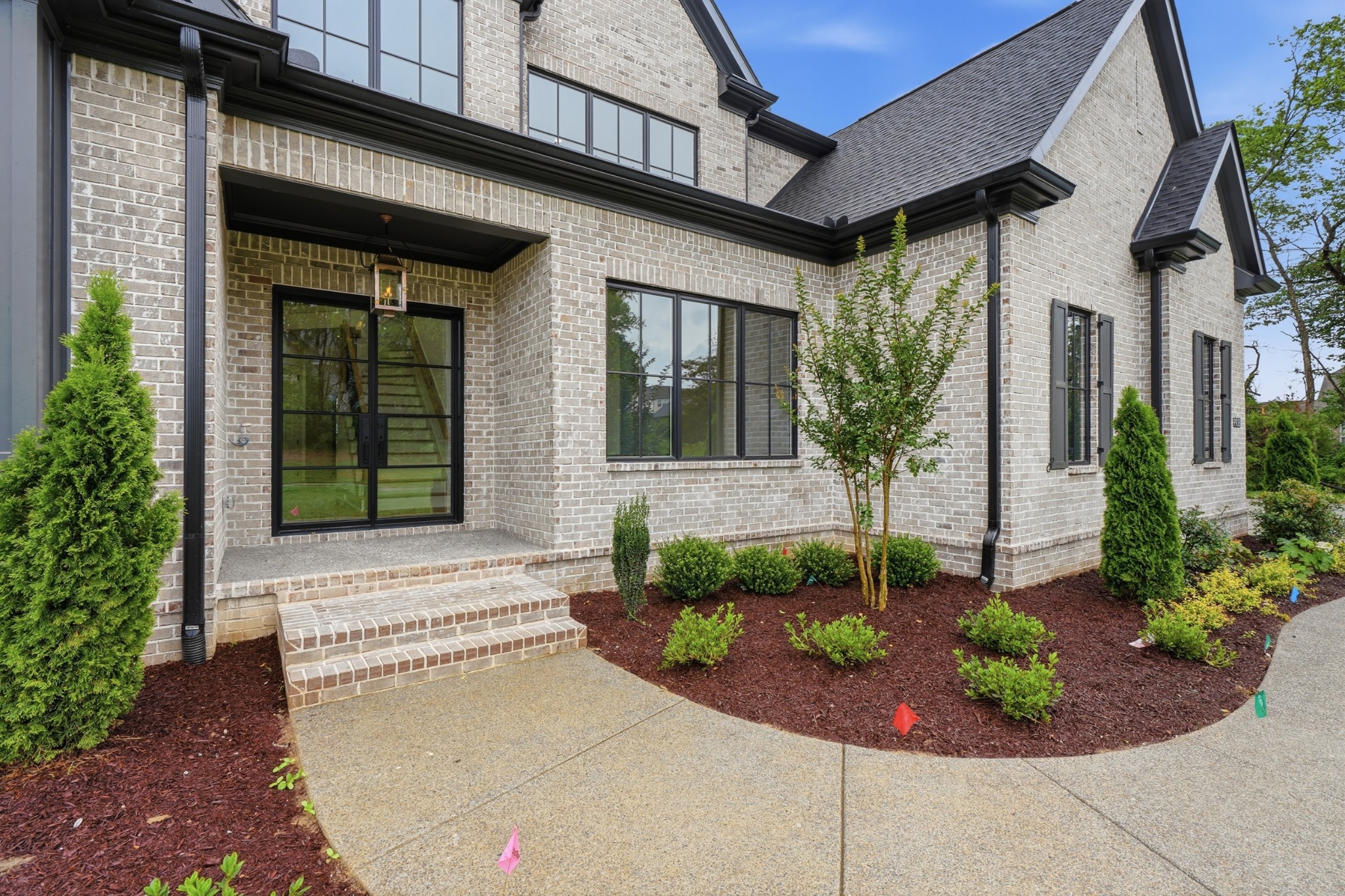 9908 Amarosa Ct