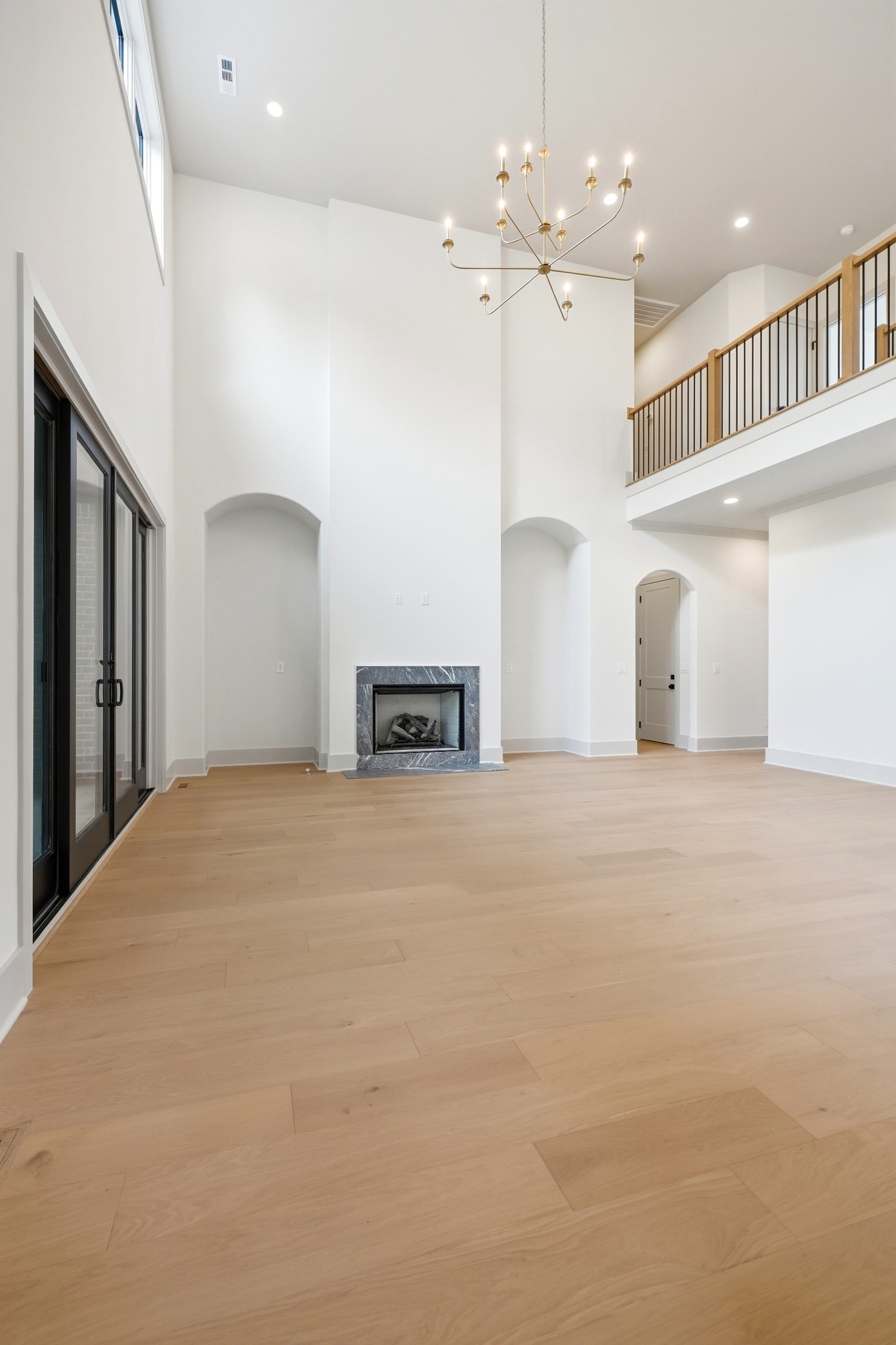 9908 Amarosa Ct