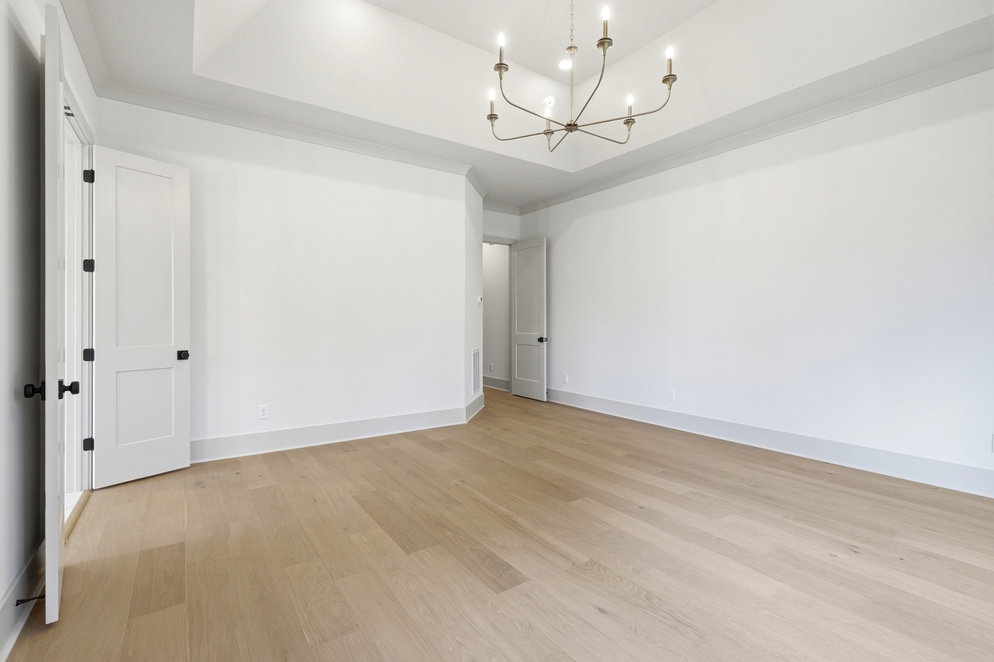 9908 Amarosa Ct