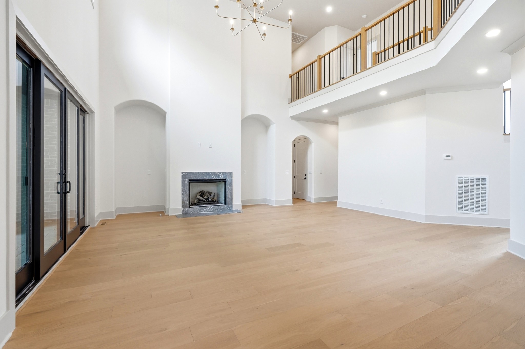 9908 Amarosa Ct