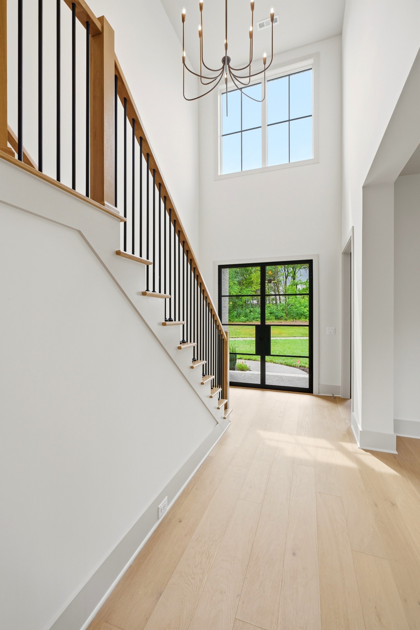 9908 Amarosa Ct