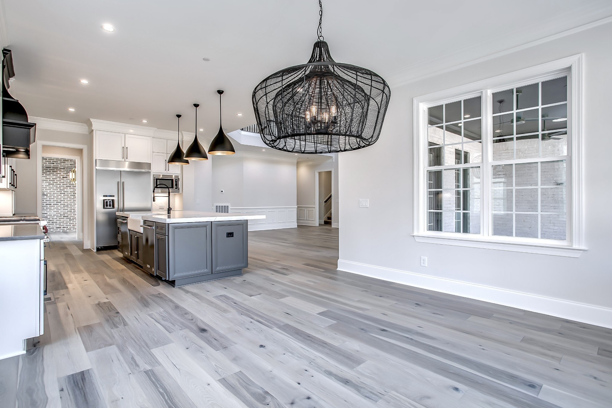 9908 Amarosa Ct