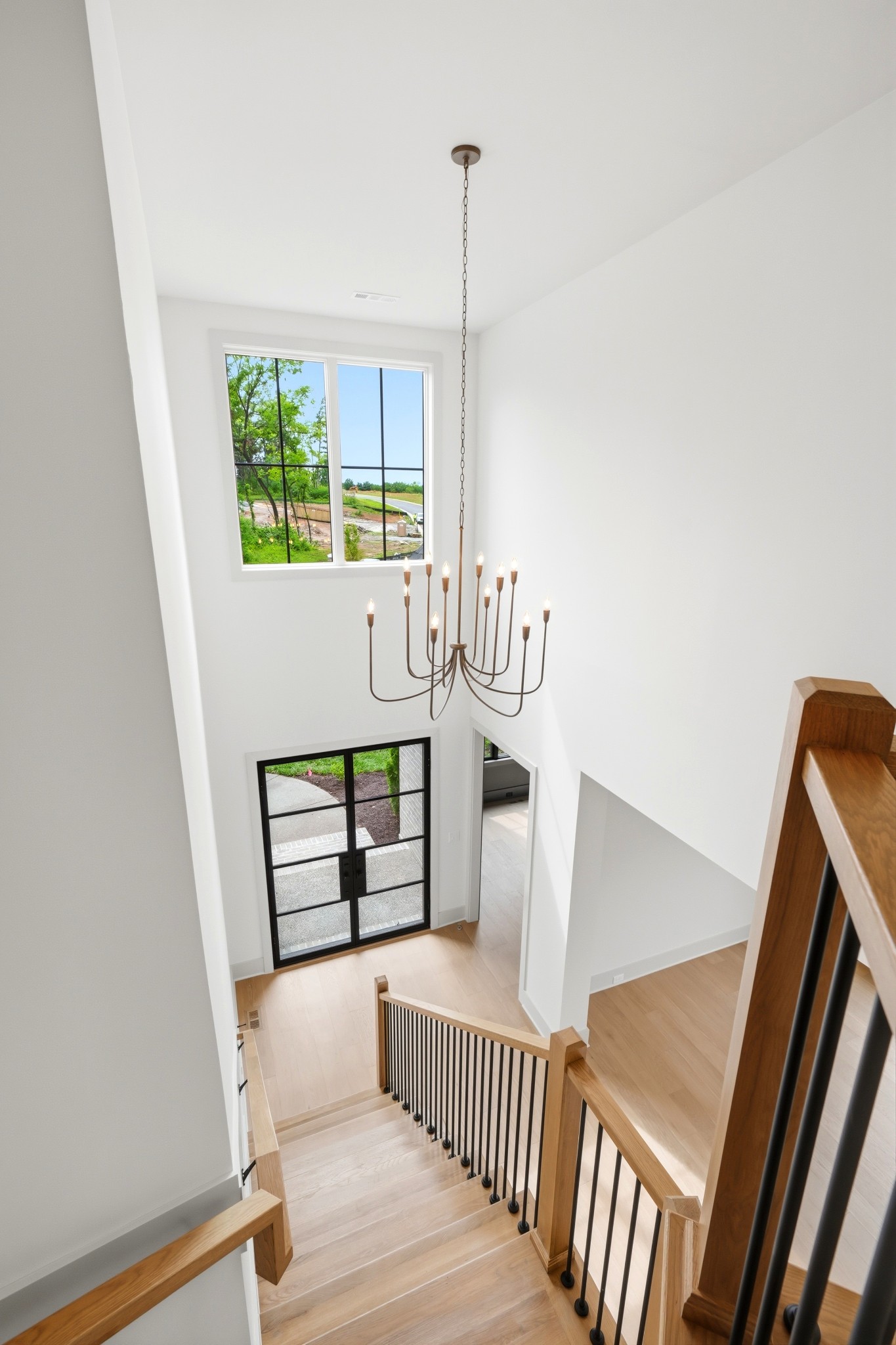 9908 Amarosa Ct