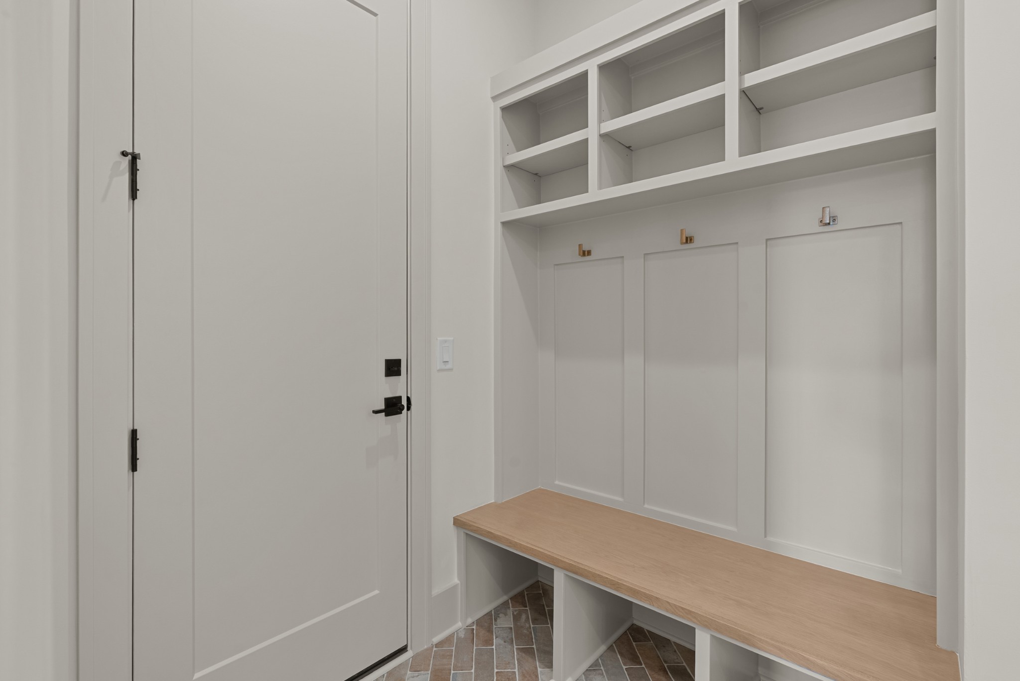 8105 Turning Point Dr