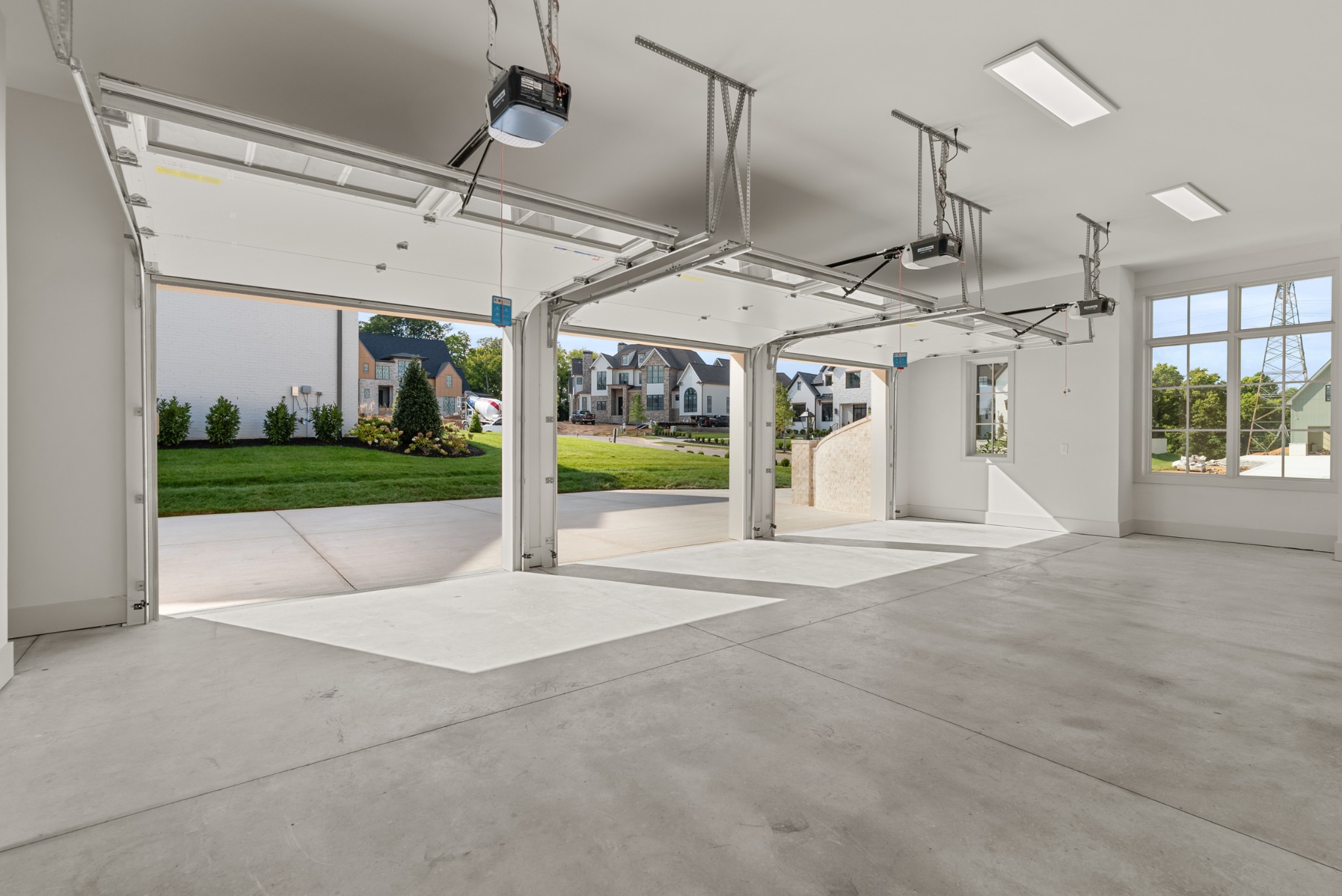 8105 Turning Point Dr