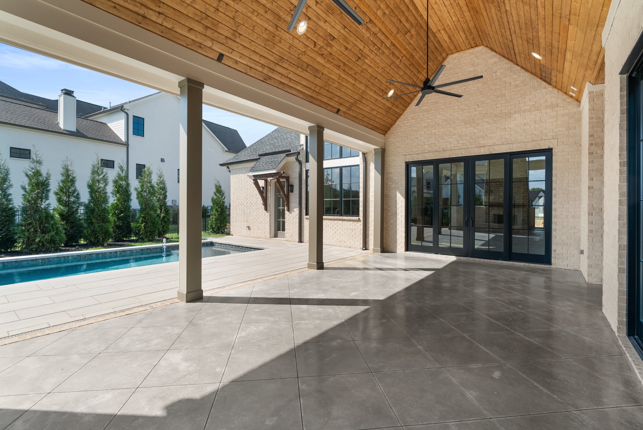 8105 Turning Point Dr