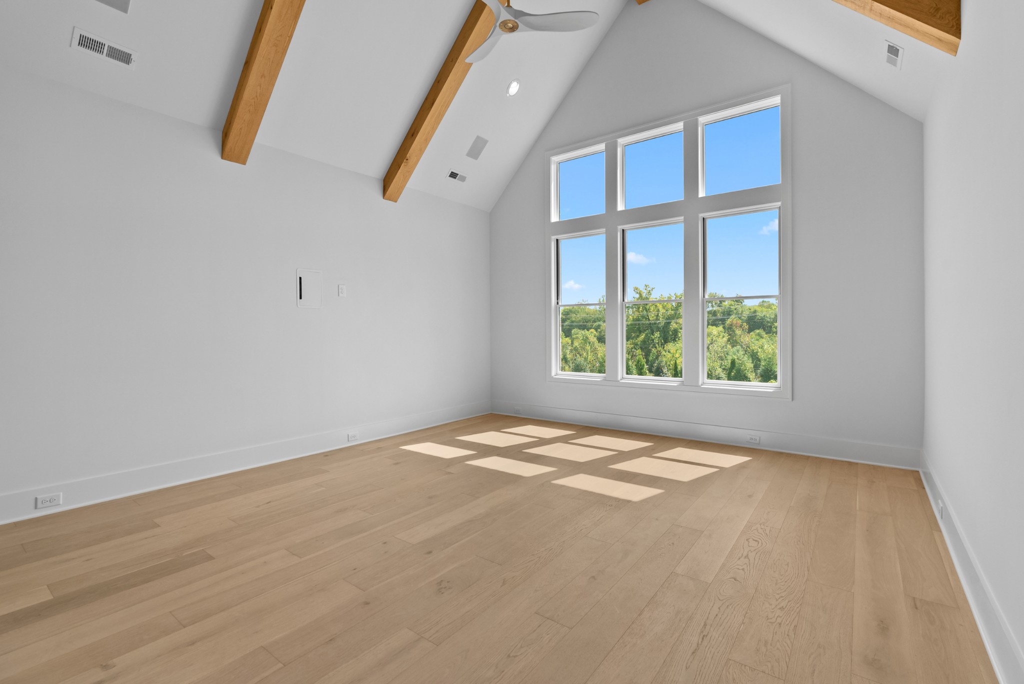 8123 Boiling Springs Pl