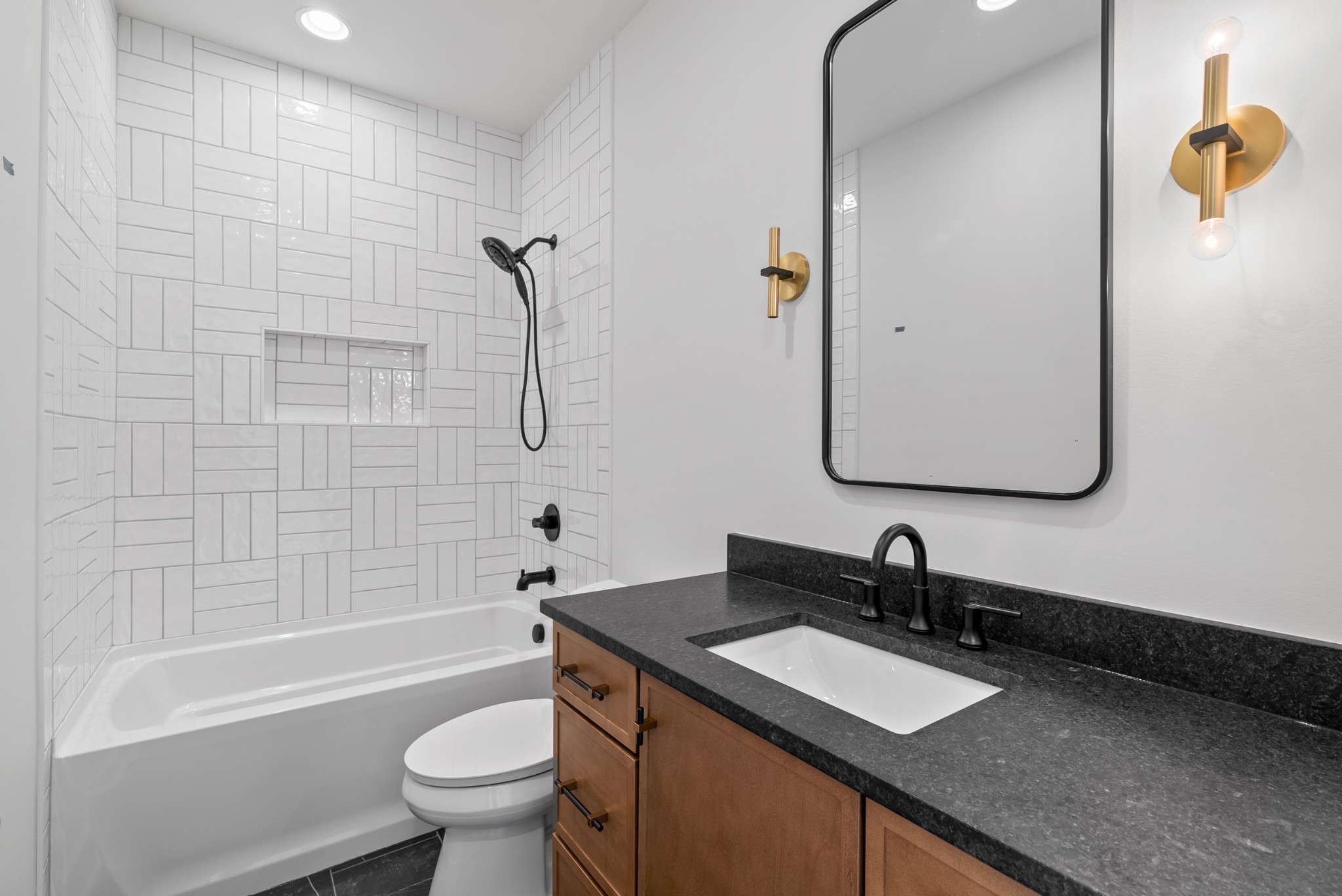 8123 Boiling Springs Pl