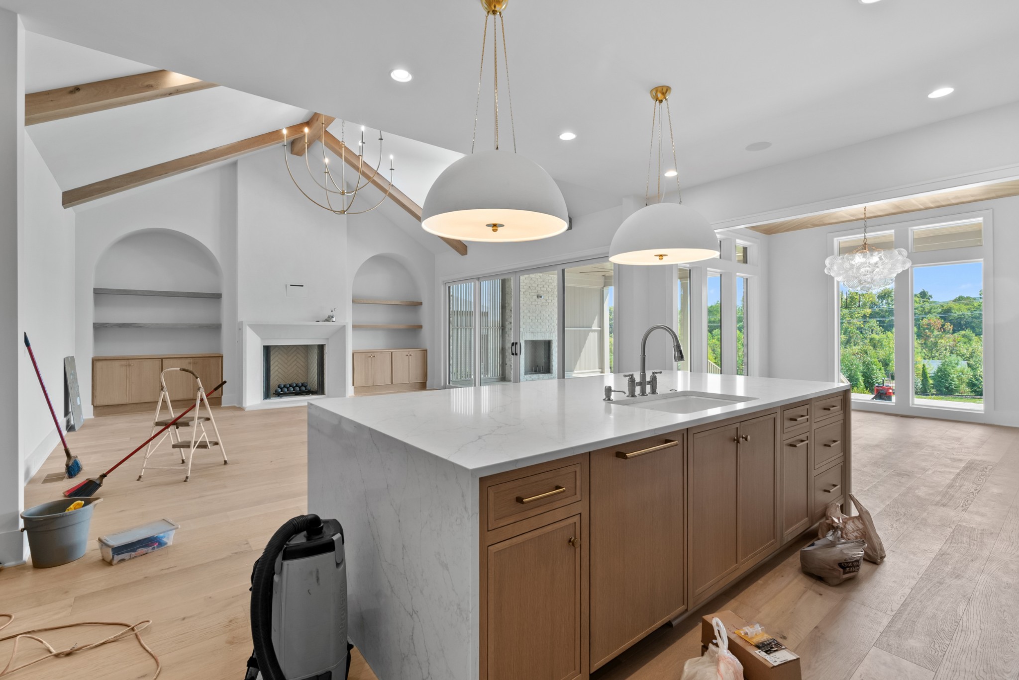 8123 Boiling Springs Pl