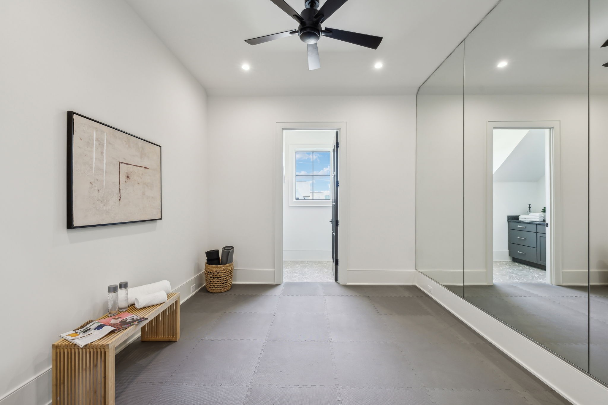 8128 Boiling Springs Pl