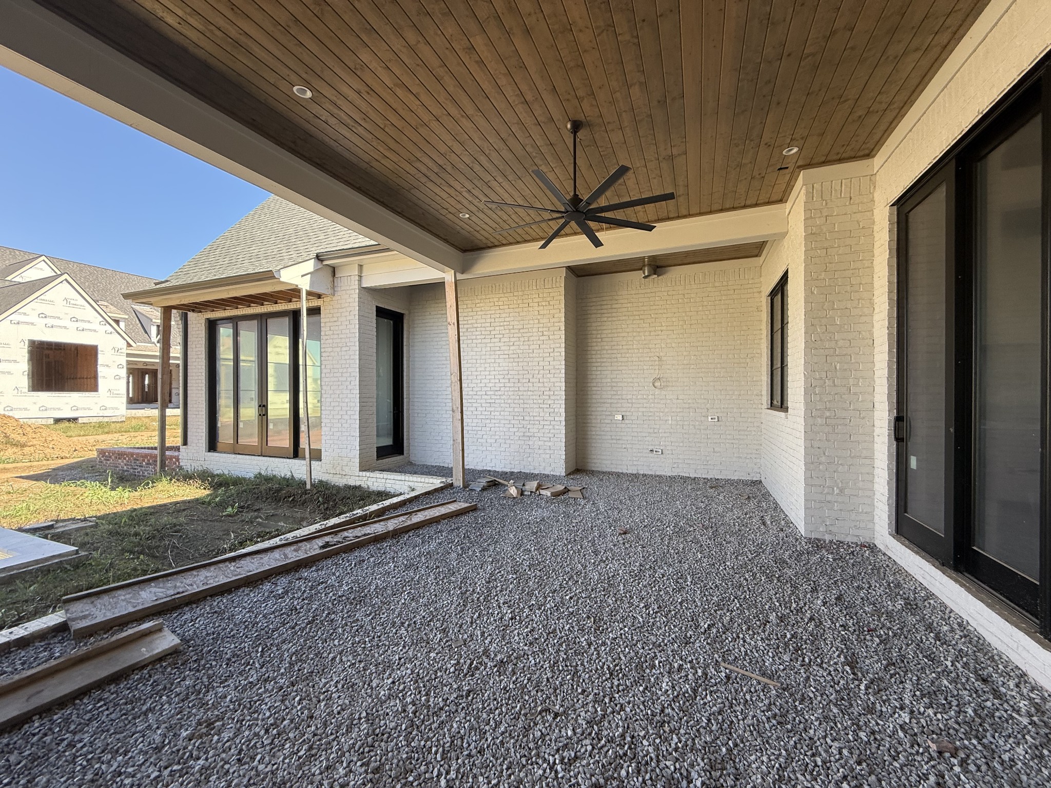 8128 Boiling Springs Pl