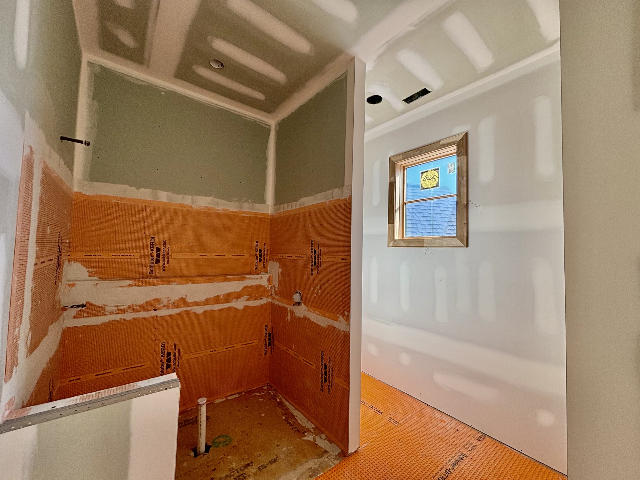 8102 Turning Point Dr