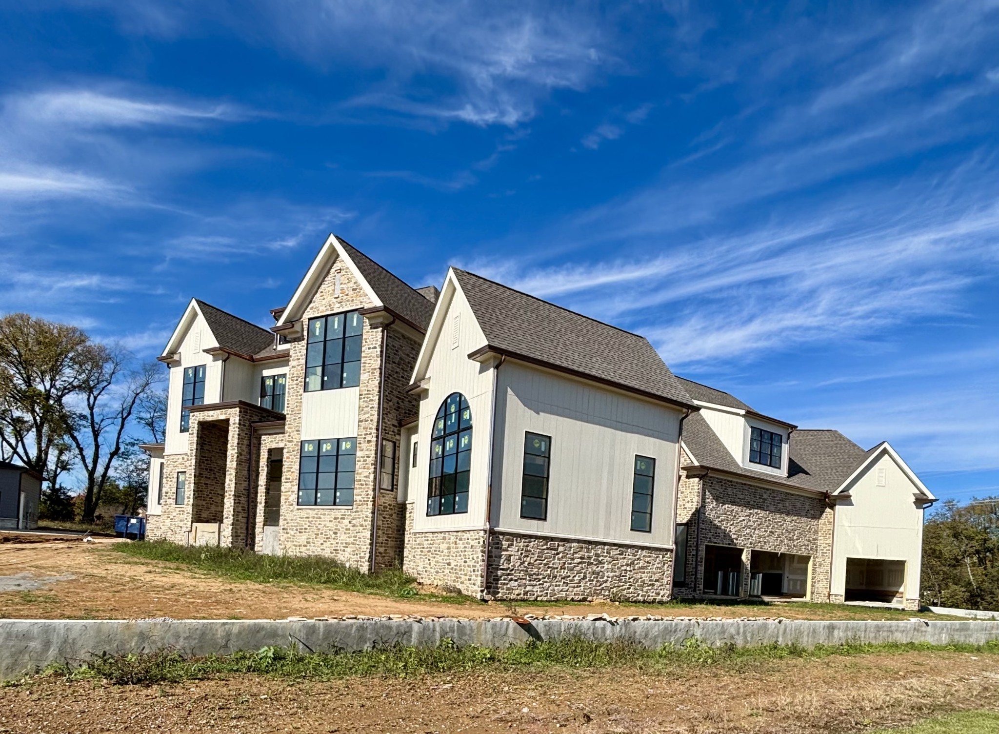 8102 Turning Point Dr