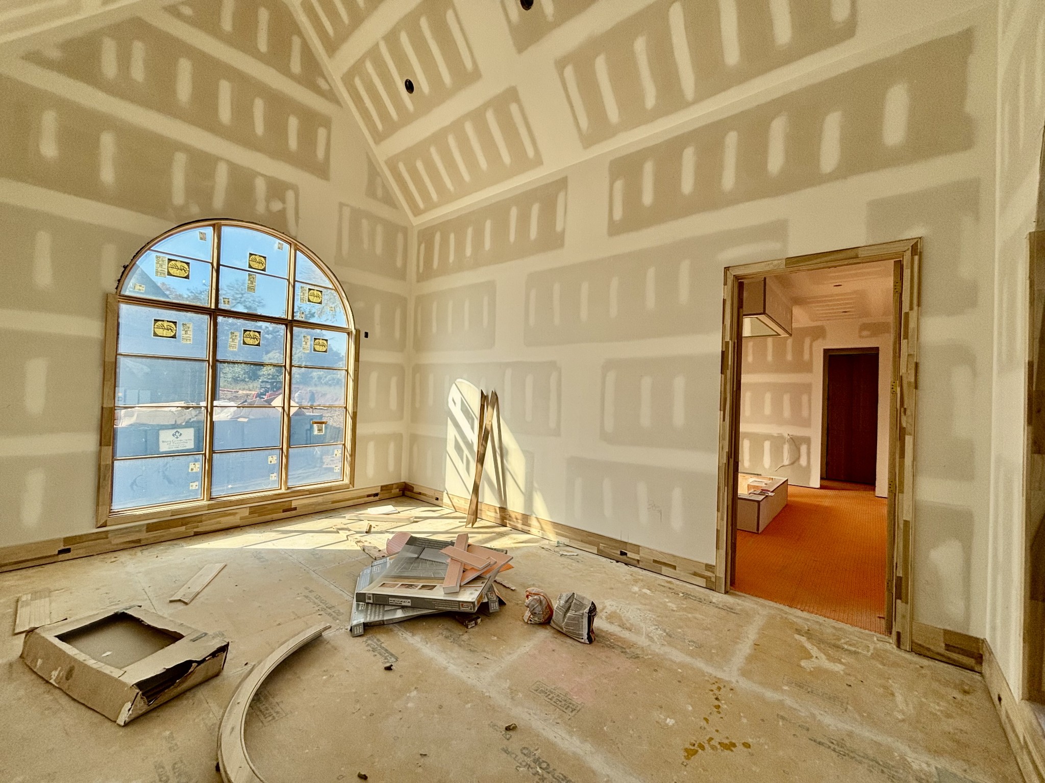 8102 Turning Point Dr