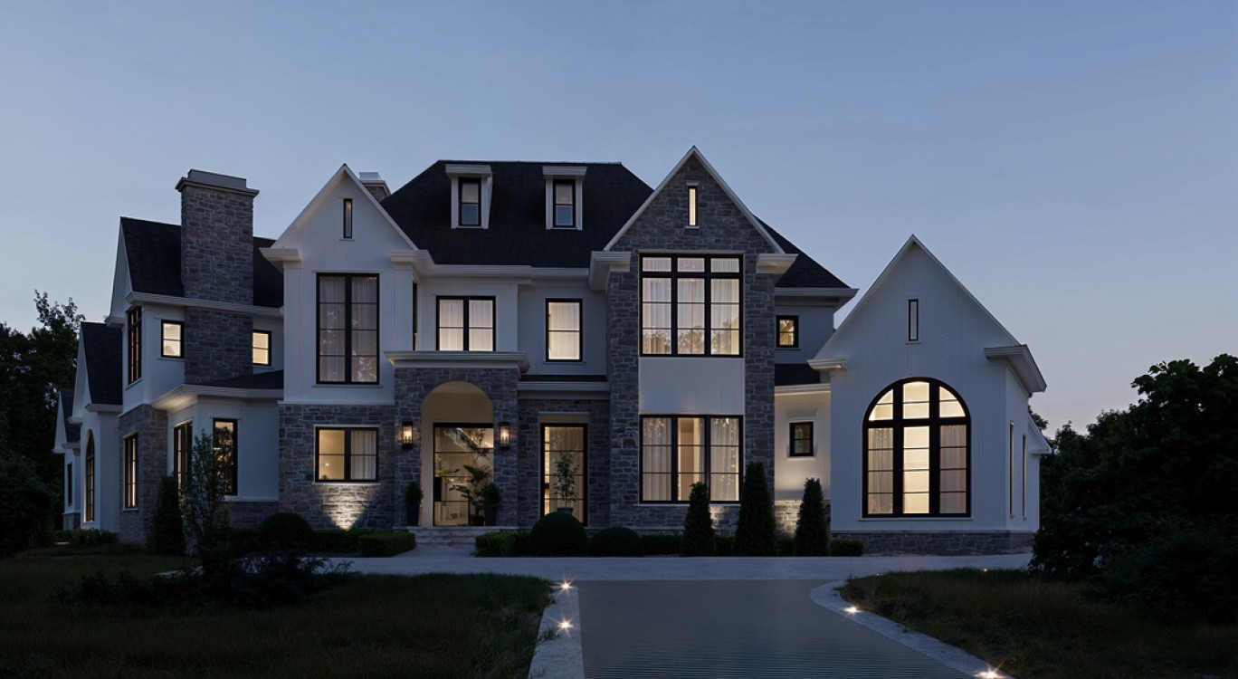 8102 Turning Point Dr