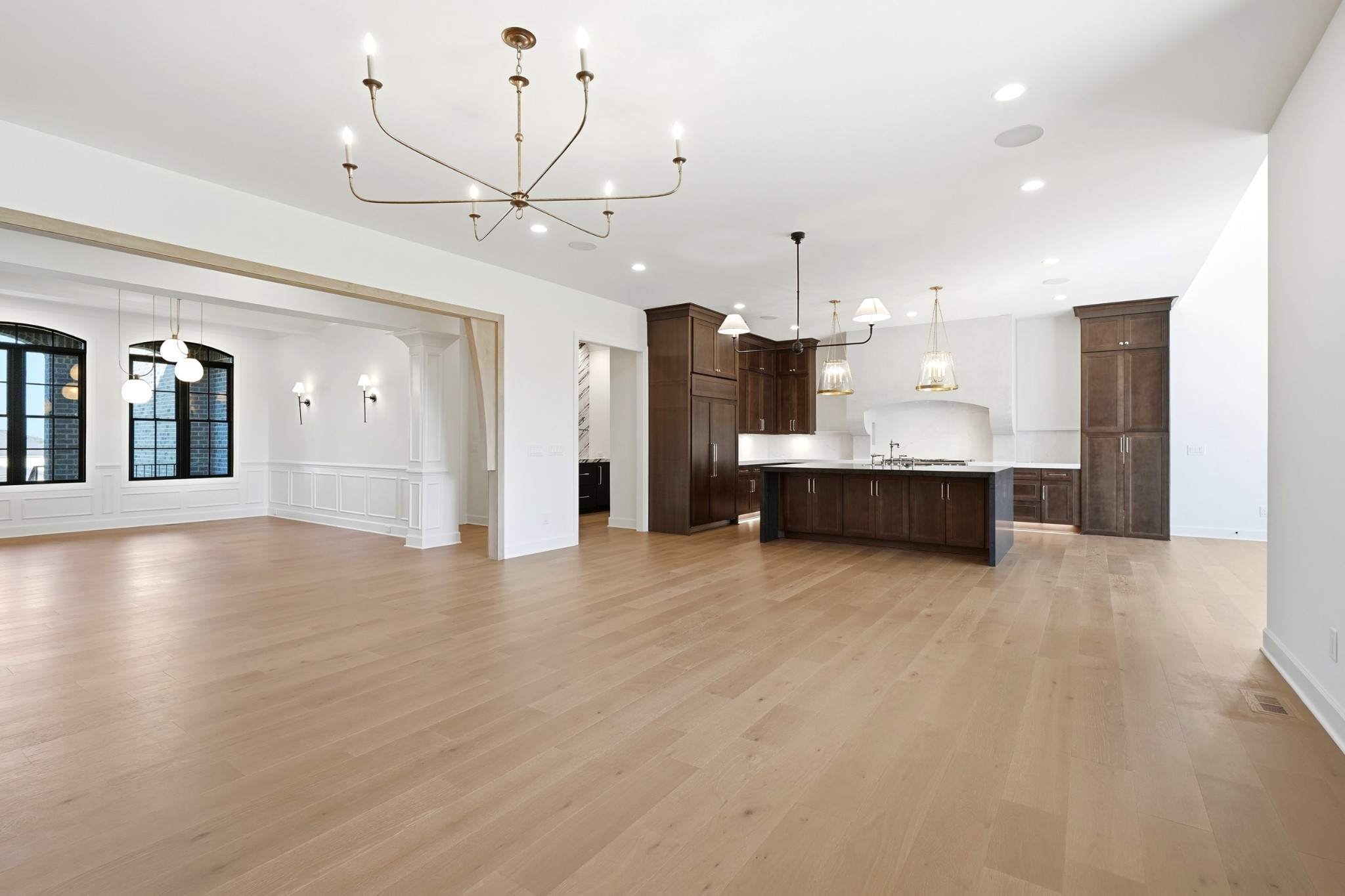 9900 Amarosa Ct