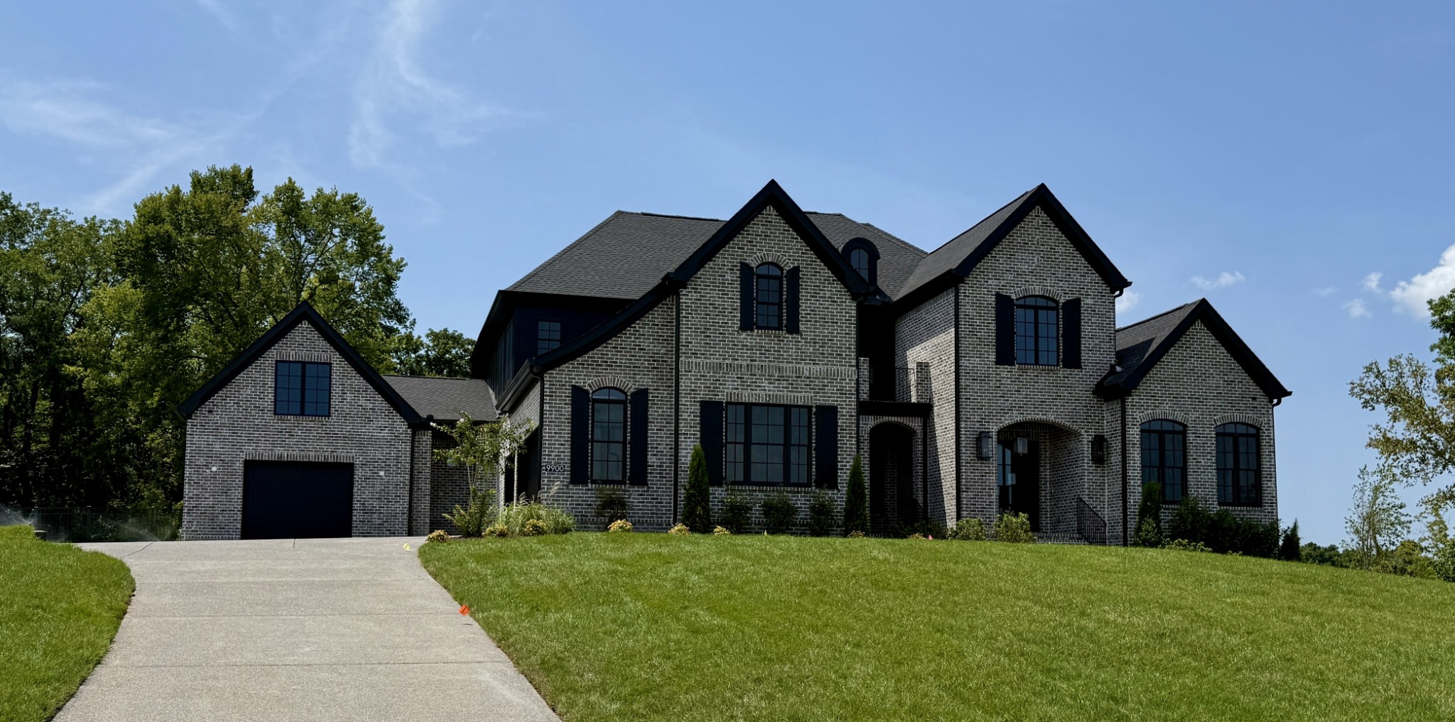 9900 Amarosa Ct