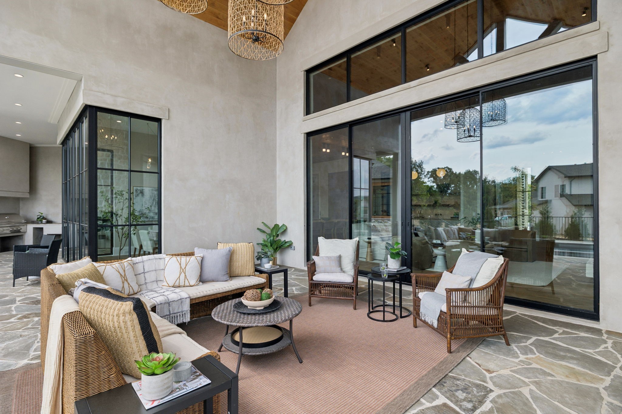 8101 Turning Point Dr