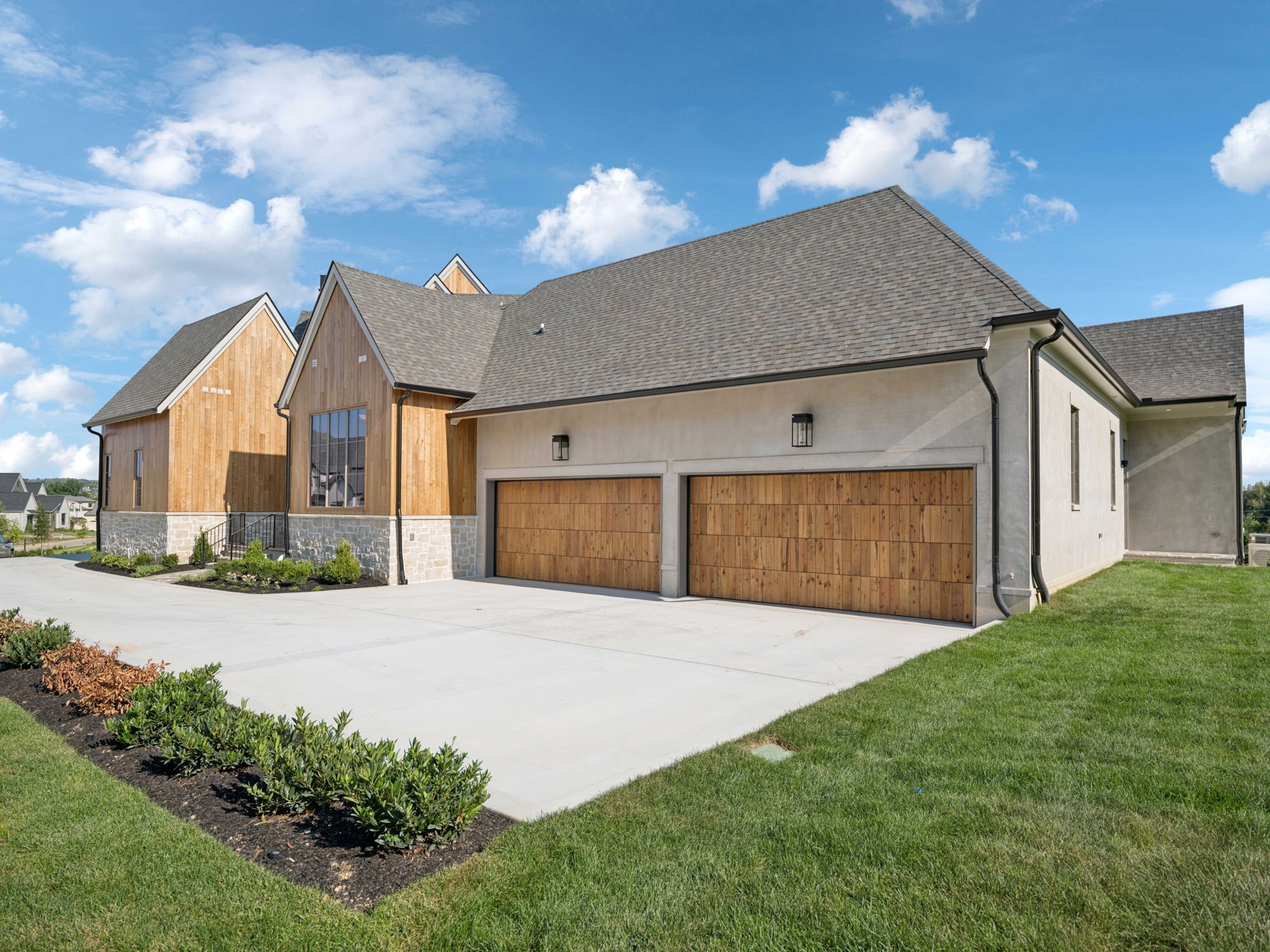 8101 Turning Point Dr