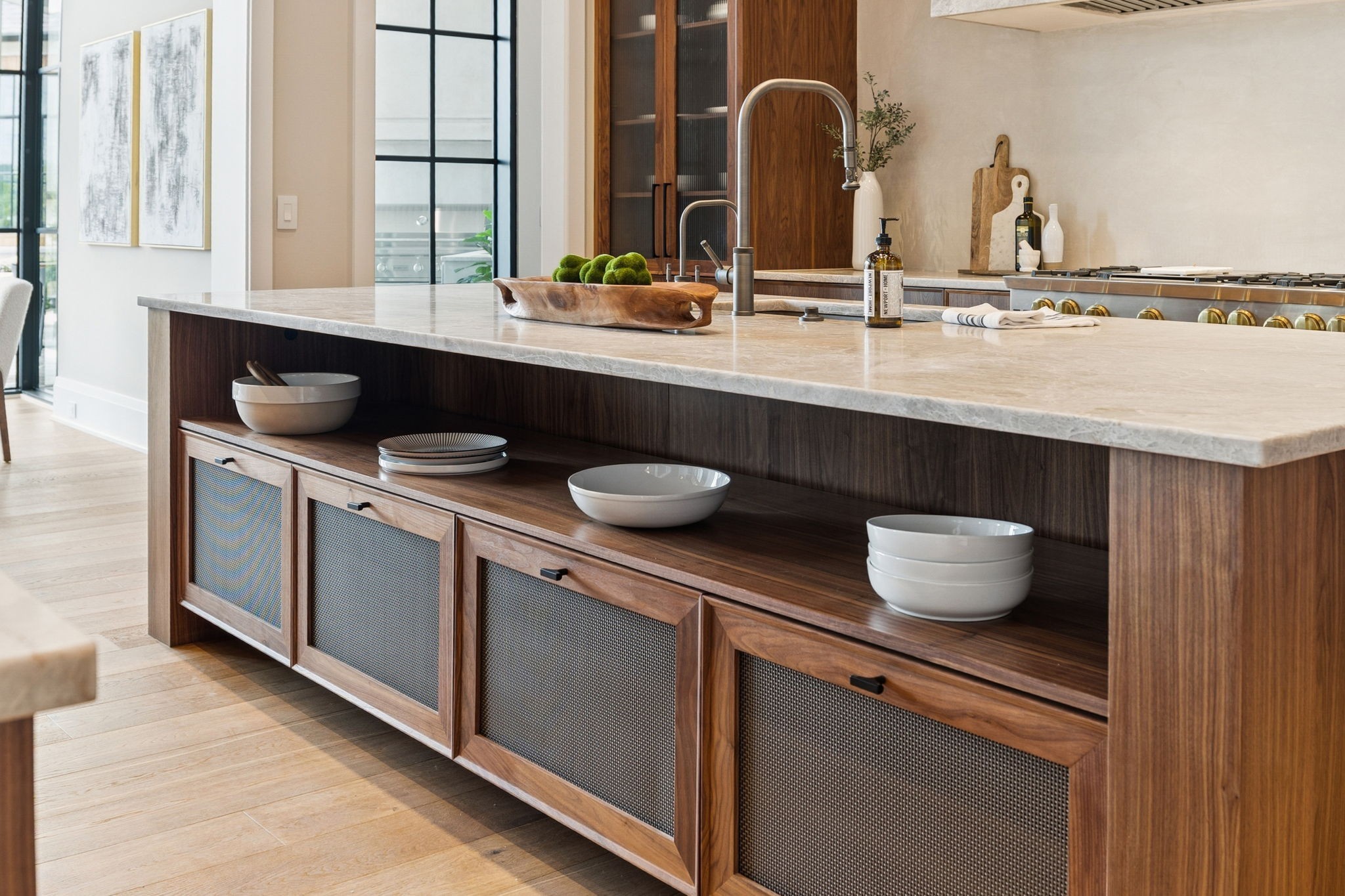 8101 Turning Point Dr