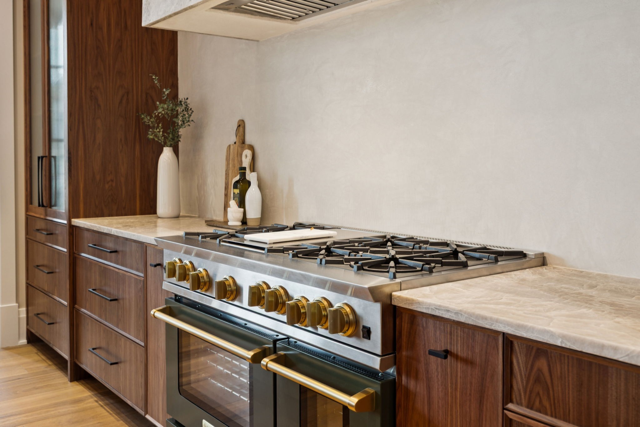 8101 Turning Point Dr